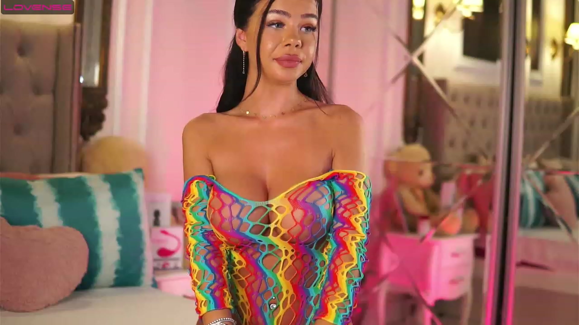 Gallery image thumbnail from AlexaHeyesz's myfreecams stream on, 06/26/2023, 09:32 image 8 of 20