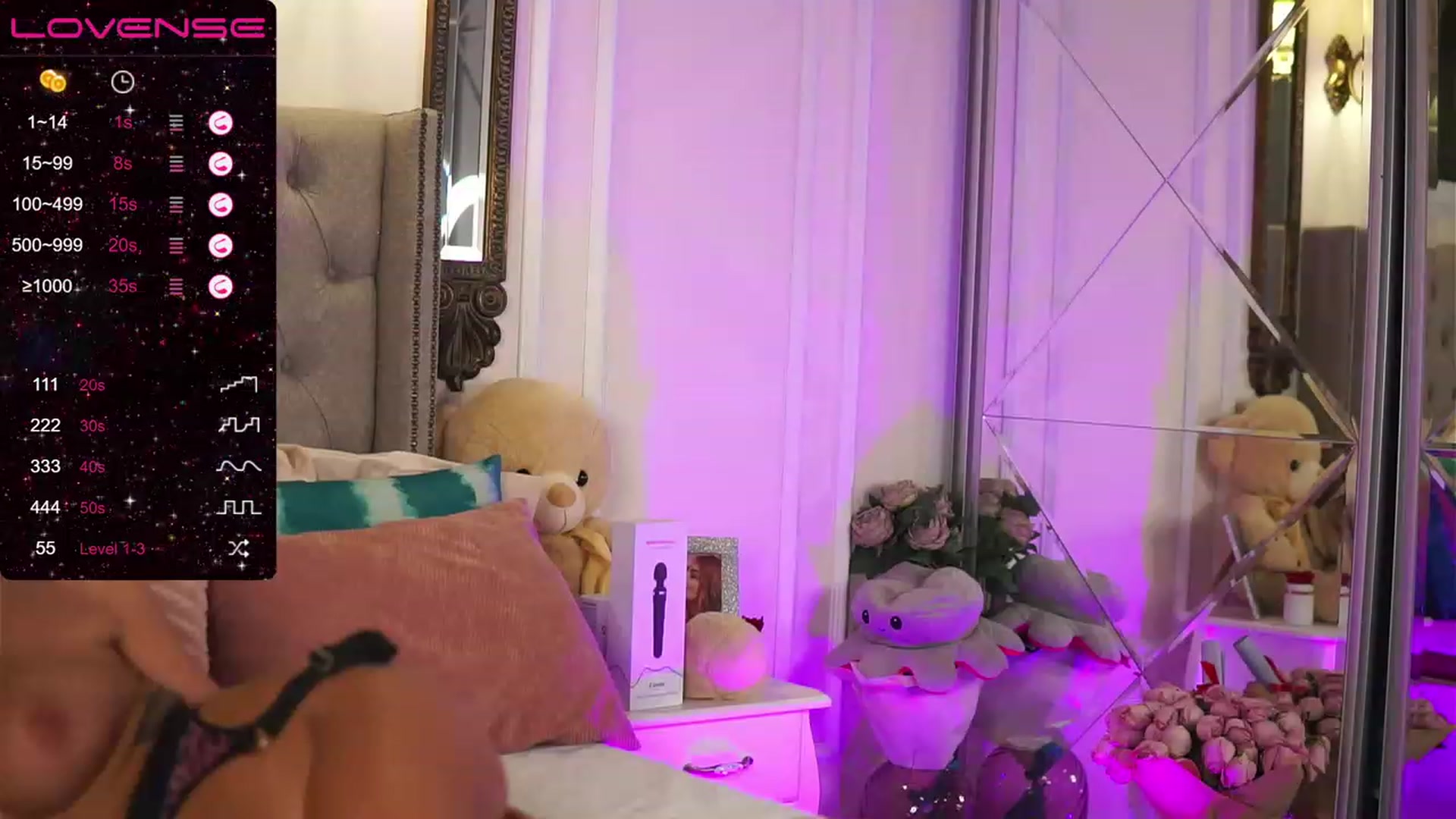 Gallery image thumbnail from AlexaHeyesz's myfreecams stream on, 07/19/2023, 10:18 image 13 of 20