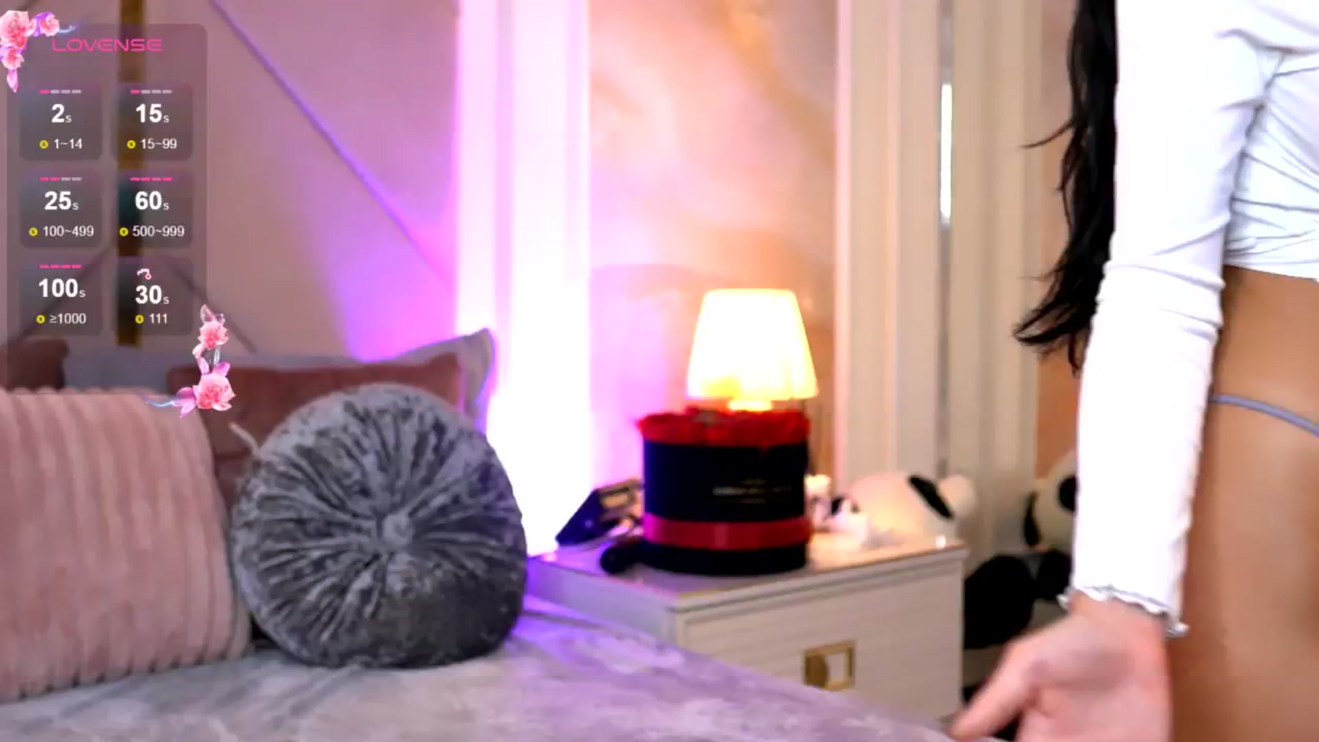 Gallery image thumbnail from AlexaHeyesz's myfreecams stream on, 11/07/2025, 10:12 image 5 of 20