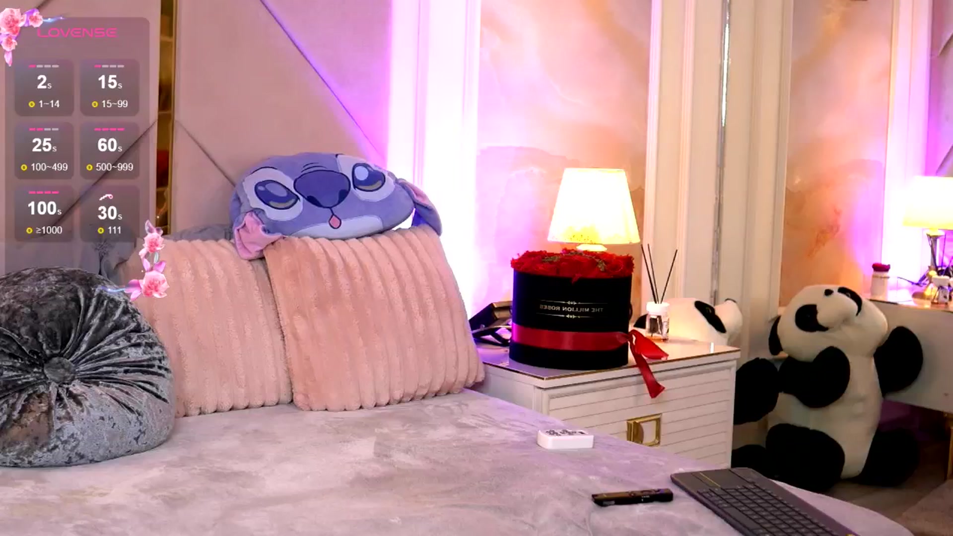 Gallery image thumbnail from AlexaHeyesz's myfreecams stream on, 11/14/2025, 08:28 image 1 of 20