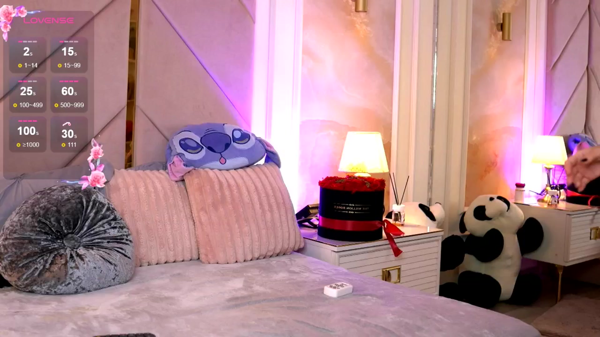 Gallery image thumbnail from AlexaHeyesz's myfreecams stream on, 11/14/2025, 08:28 image 14 of 20