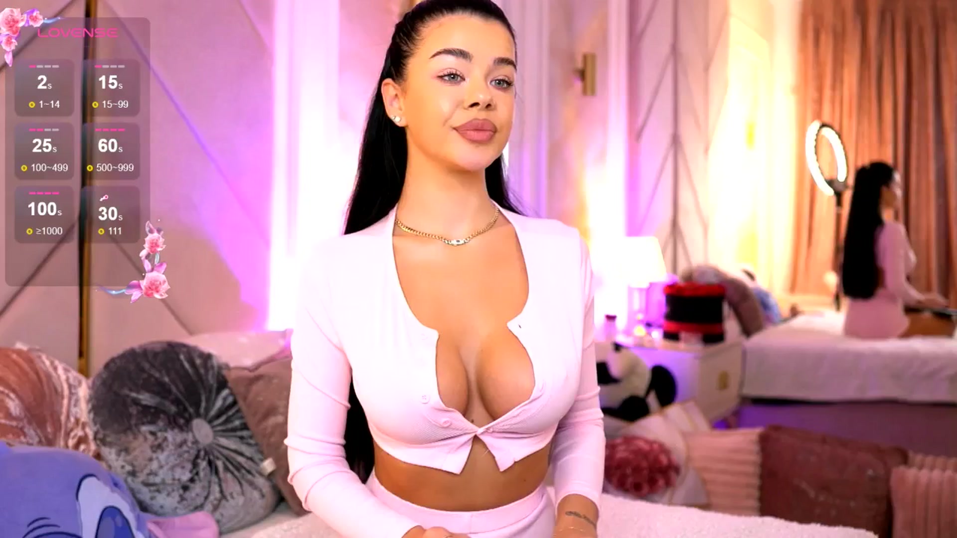 Gallery image thumbnail from AlexaHeyesz's myfreecams stream on, 01/07/2026, 10:36 image 19 of 20