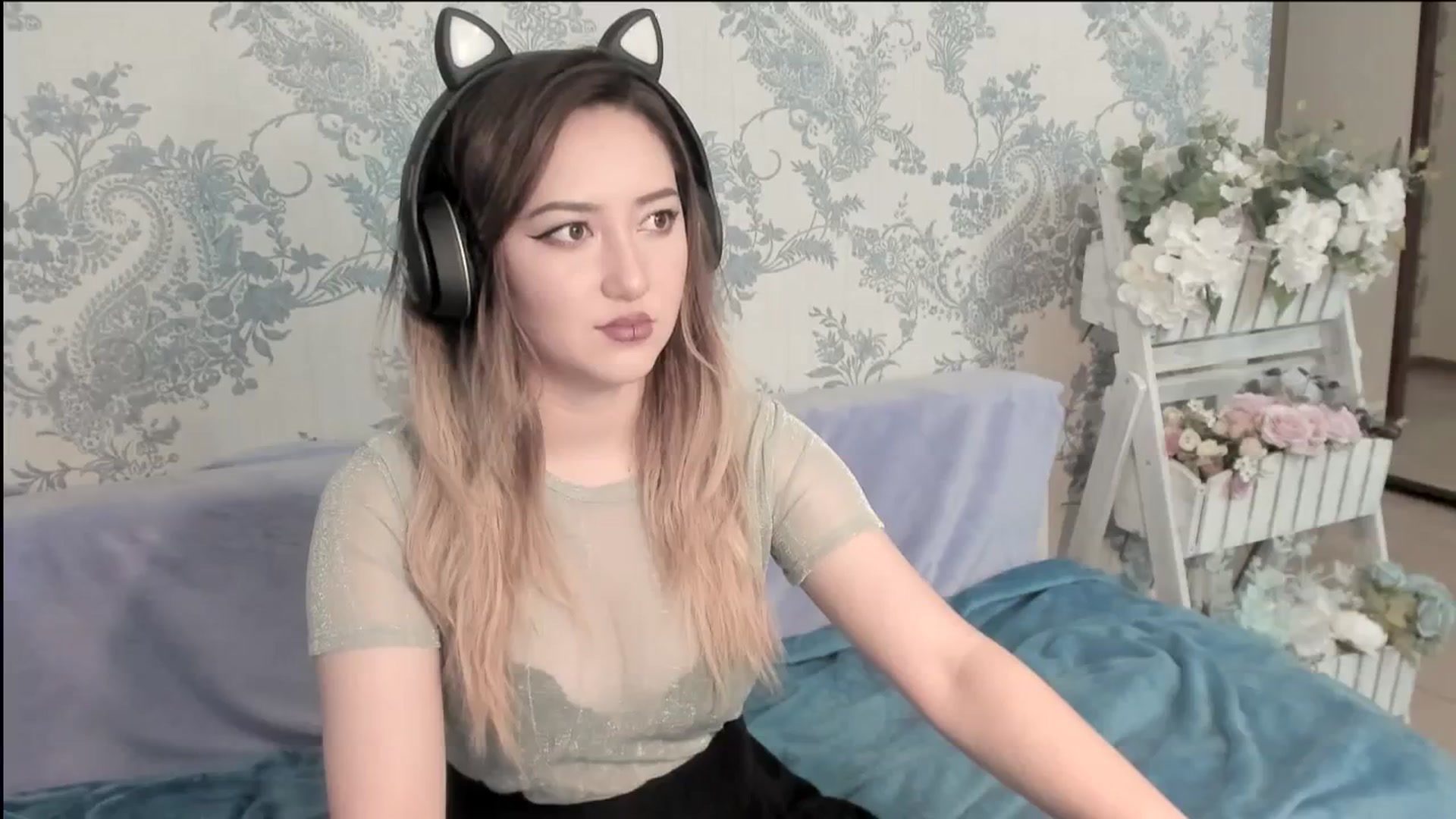 Gallery image thumbnail from AlexaJang's myfreecams stream on, 06/23/2025, 08:56 image 18 of 20