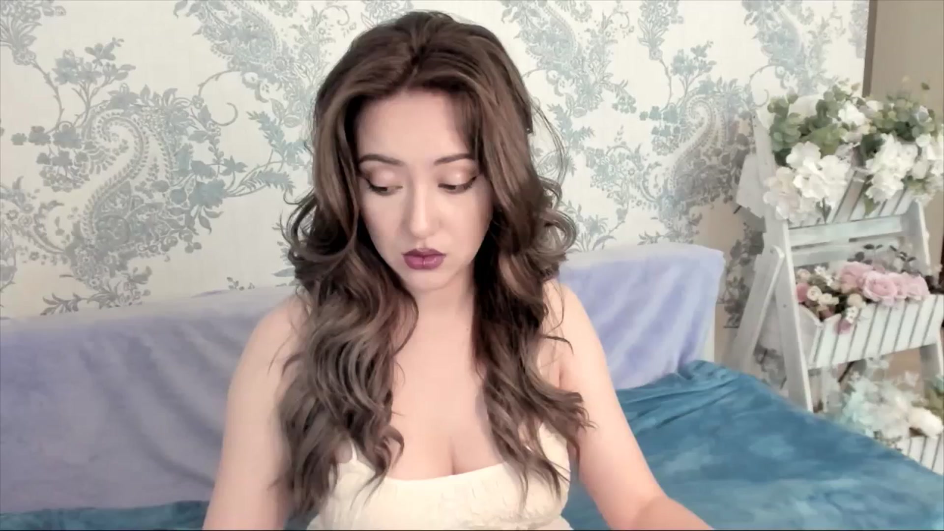 Gallery image thumbnail from AlexaJang's myfreecams stream on, 07/27/2025, 09:15 image 5 of 20