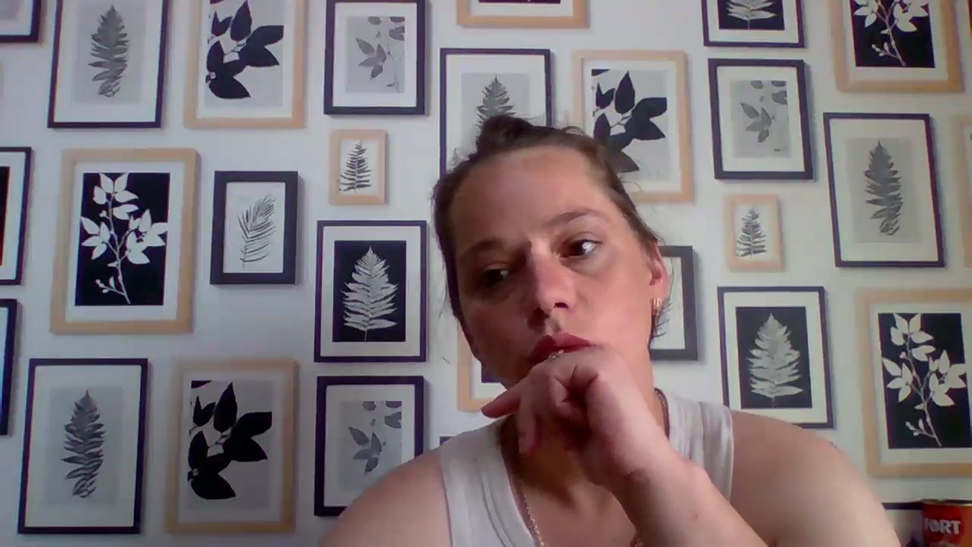 Gallery image thumbnail from AlexaLeker's myfreecams stream on, 05/01/2025, 12:38 image 2 of 20