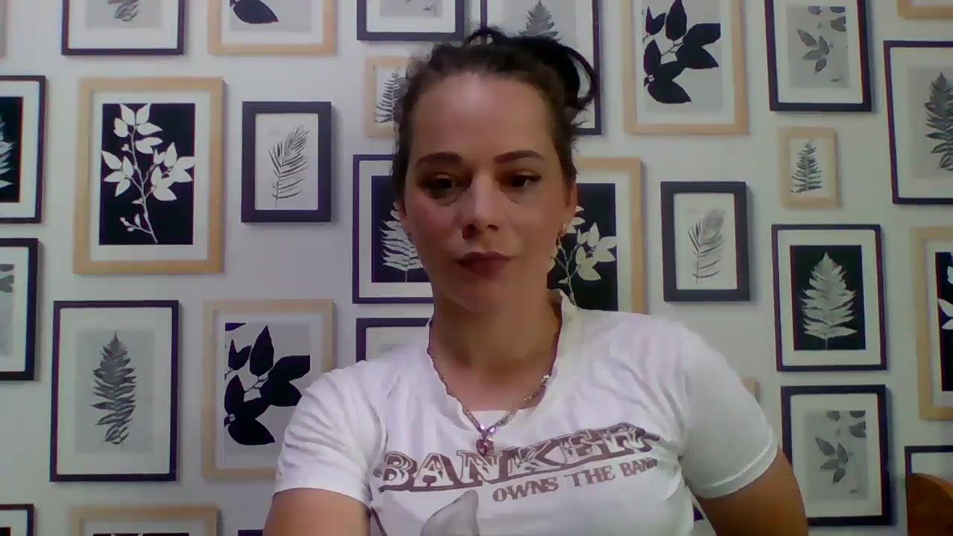 Gallery image thumbnail from AlexaLeker's myfreecams stream on, 05/06/2025, 08:18 image 7 of 20