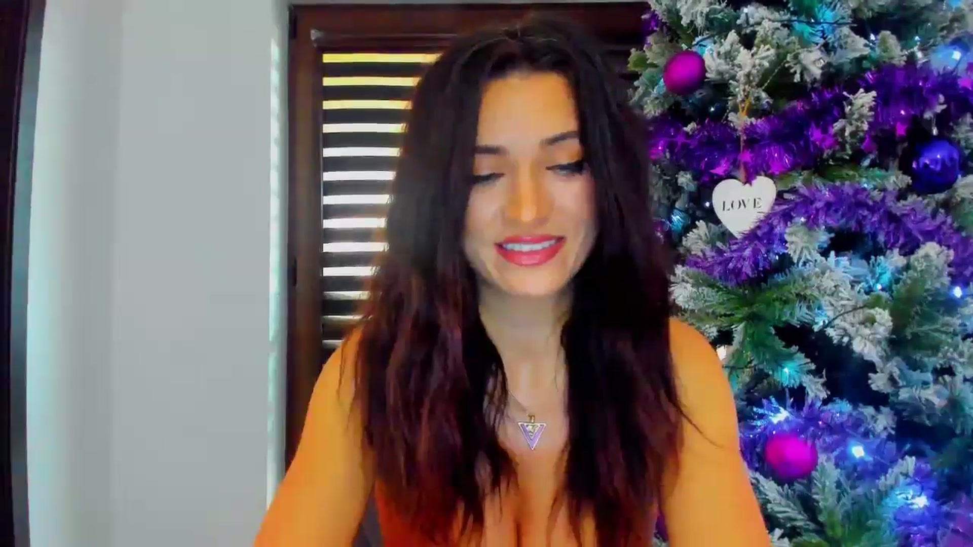 Gallery image thumbnail from AlexaNikole's myfreecams stream on, 12/16/2024, 11:28 image 14 of 20