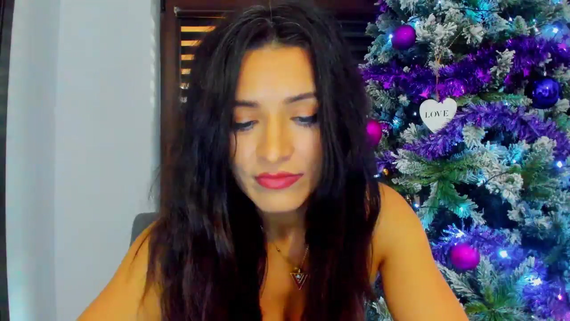 Gallery image thumbnail from AlexaNikole's myfreecams stream on, 12/16/2024, 13:01 image 17 of 20