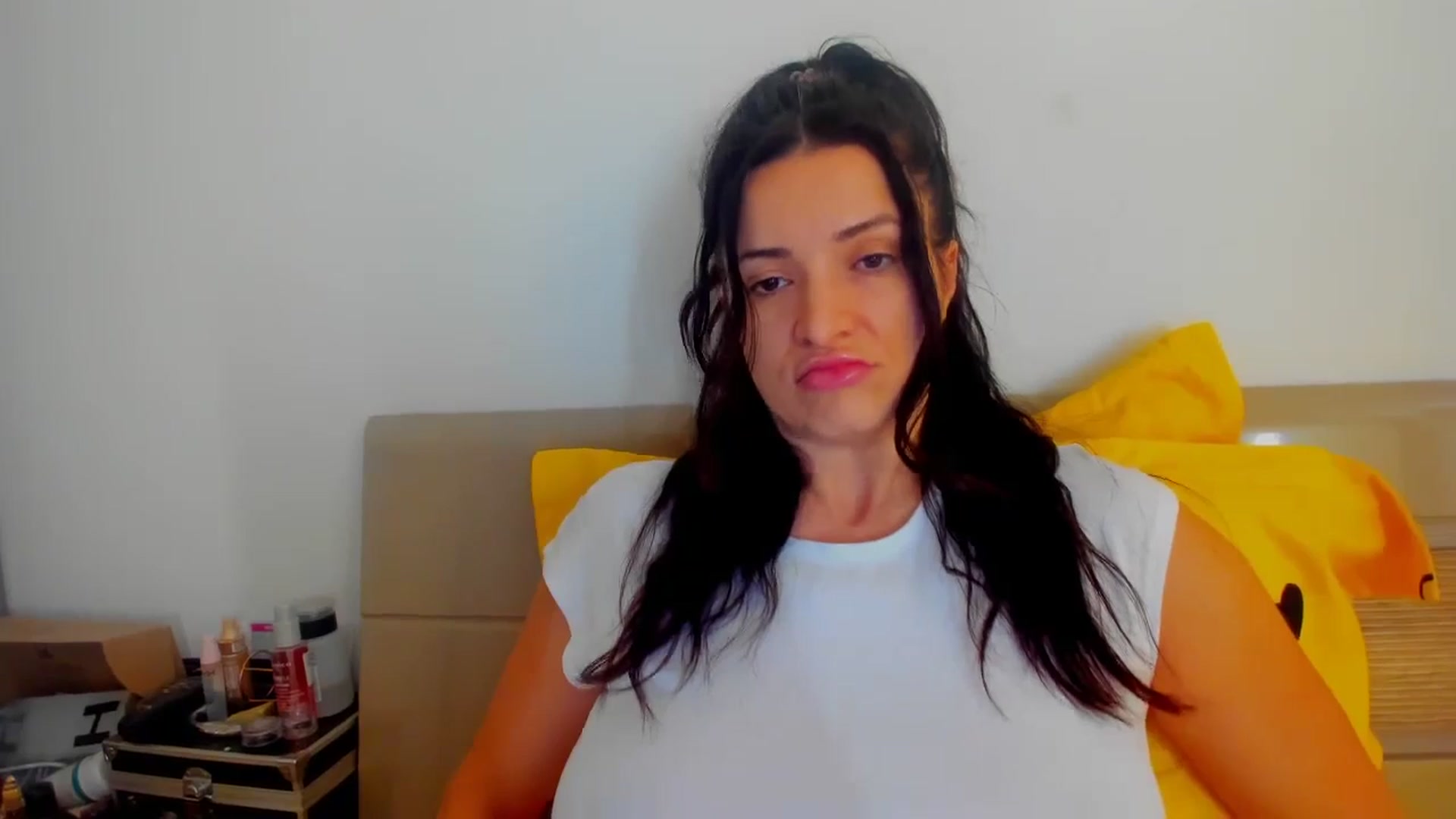 Gallery image thumbnail from AlexaNikole's myfreecams stream on, 01/30/2025, 12:08 image 4 of 20