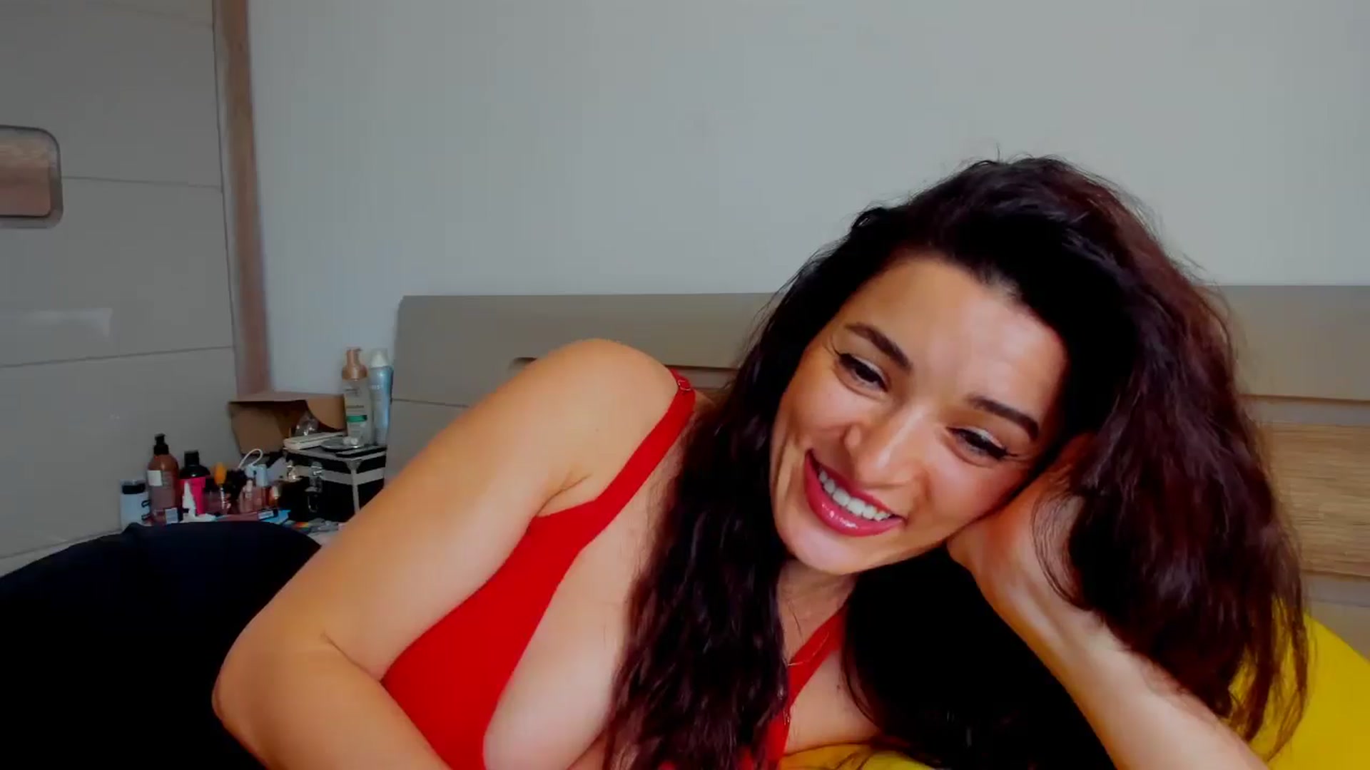 Gallery image thumbnail from AlexaNikole's myfreecams stream on, 10/27/2025, 10:55 image 10 of 20