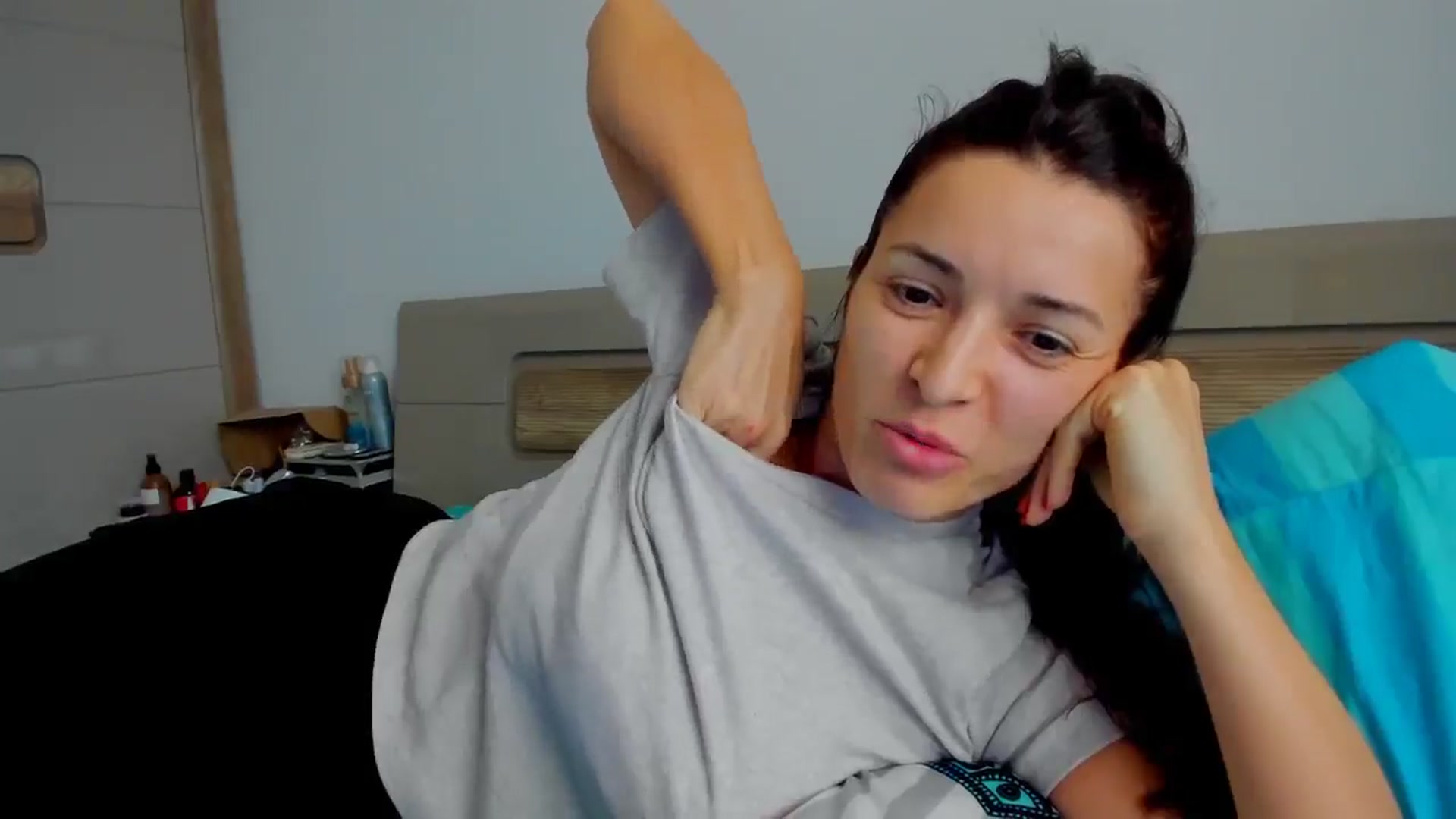 Gallery image thumbnail from AlexaNikole's myfreecams stream on, 12/16/2025, 13:04 image 13 of 20