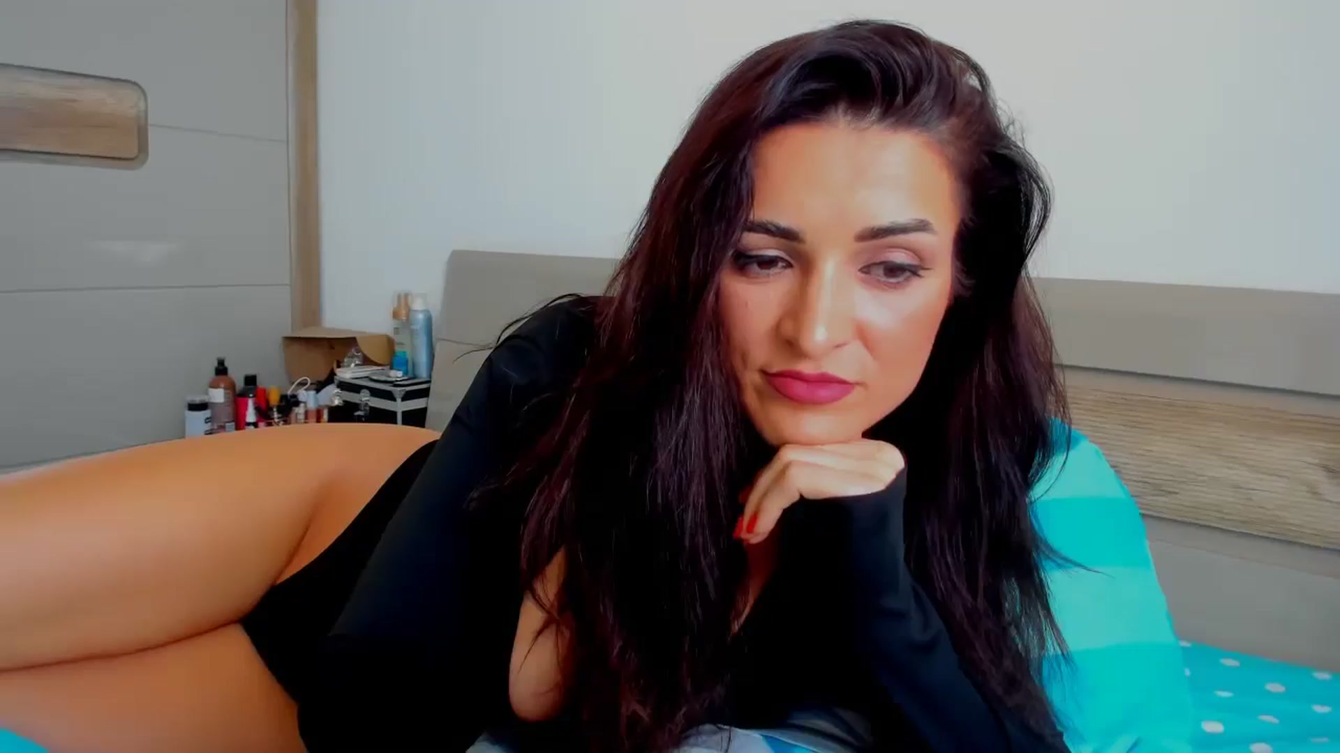 Gallery image thumbnail from AlexaNikole's myfreecams stream on, 12/18/2025, 11:23 image 12 of 20