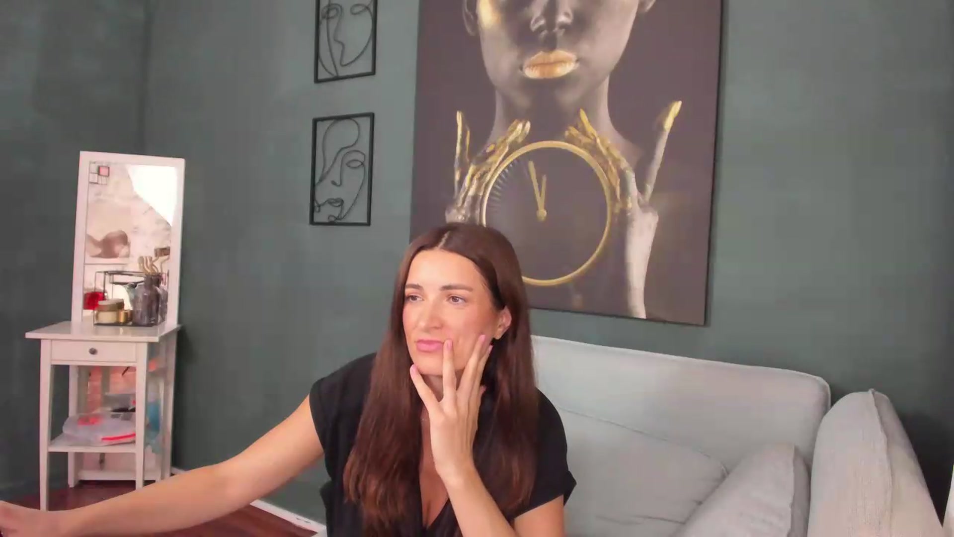 Gallery image thumbnail from AlexaNikole's myfreecams stream on, 08/10/2026, 12:00 image 14 of 20