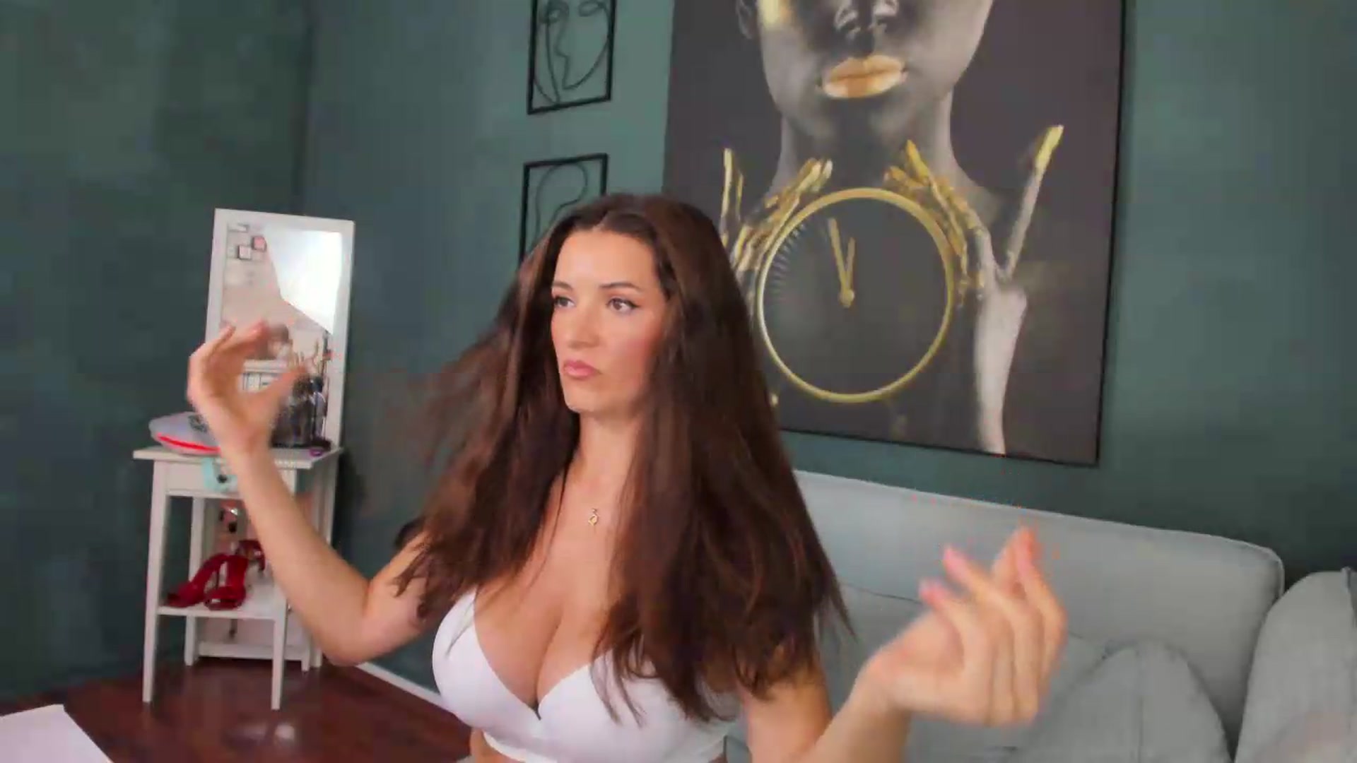 Gallery image thumbnail from AlexaNikole's myfreecams stream on, 08/18/2026, 10:57 image 16 of 20