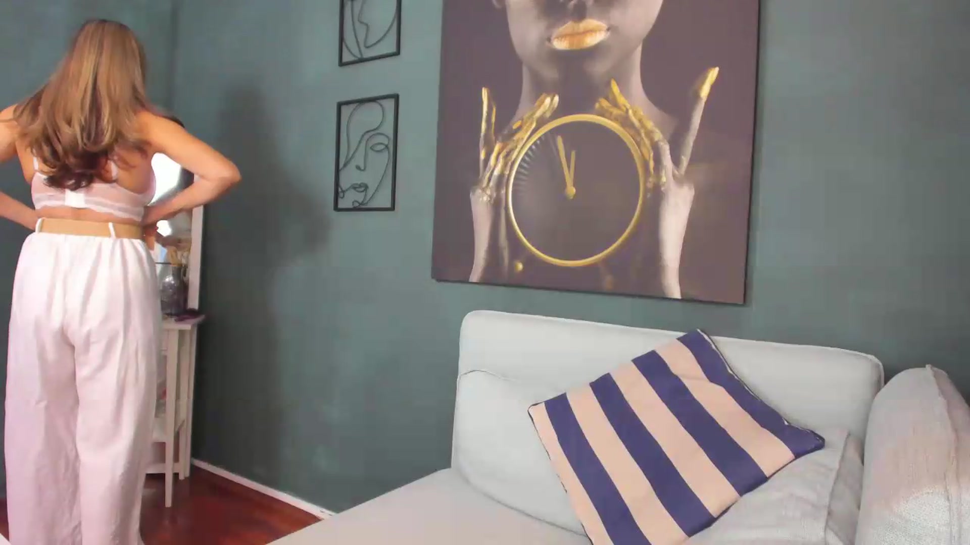 Gallery image thumbnail from AlexaNikole's myfreecams stream on, 08/31/2026, 11:43 image 17 of 20
