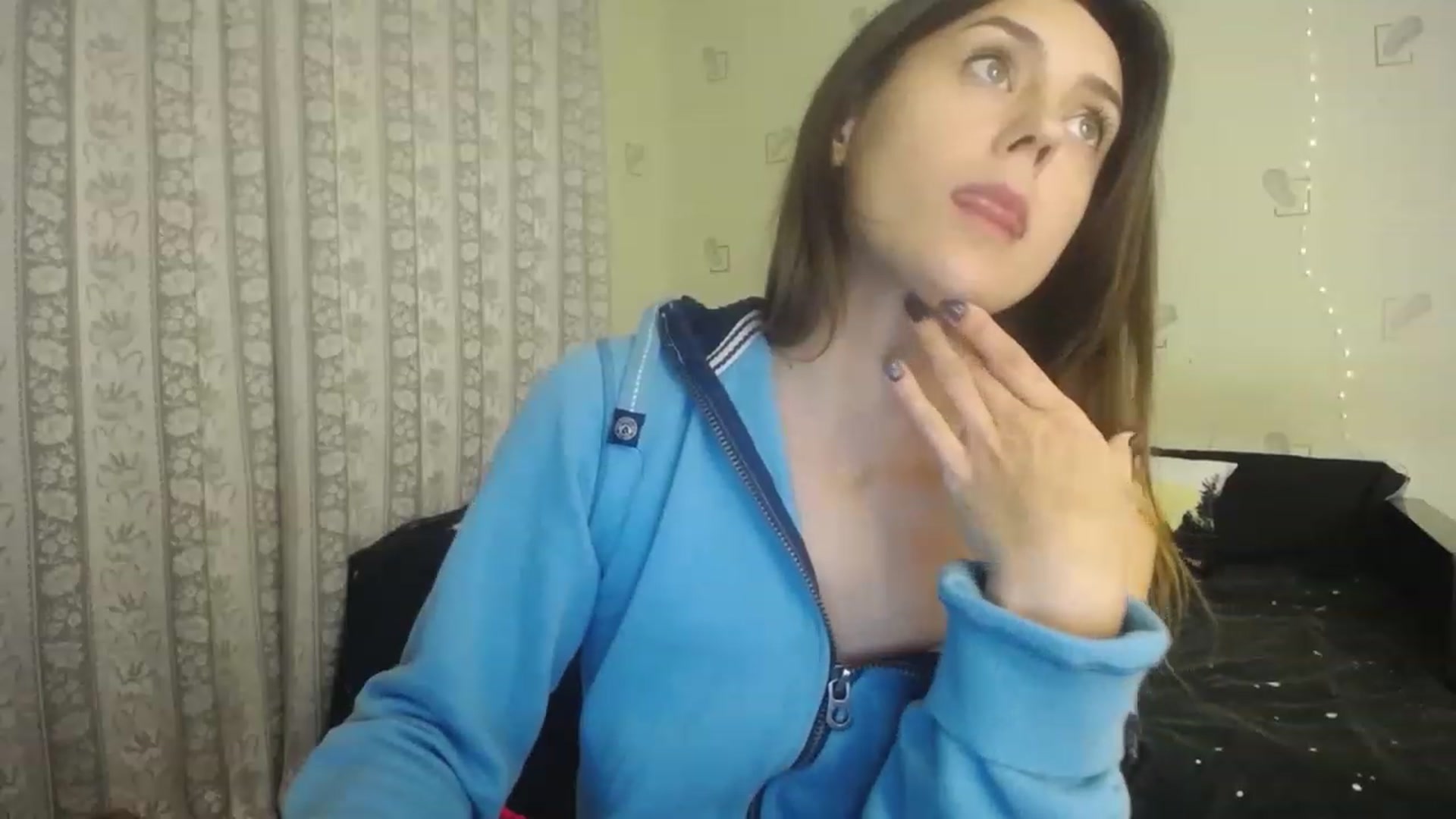 Gallery image thumbnail from AlexaPirania's myfreecams stream on, 11/28/2022, 21:14 image 17 of 20