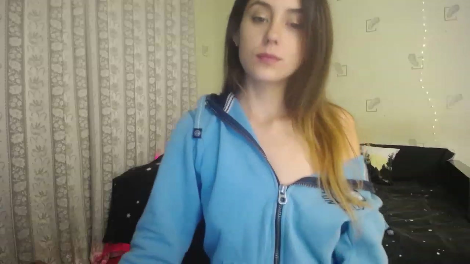 Gallery image thumbnail from AlexaPirania's myfreecams stream on, 11/28/2022, 21:14 image 10 of 20