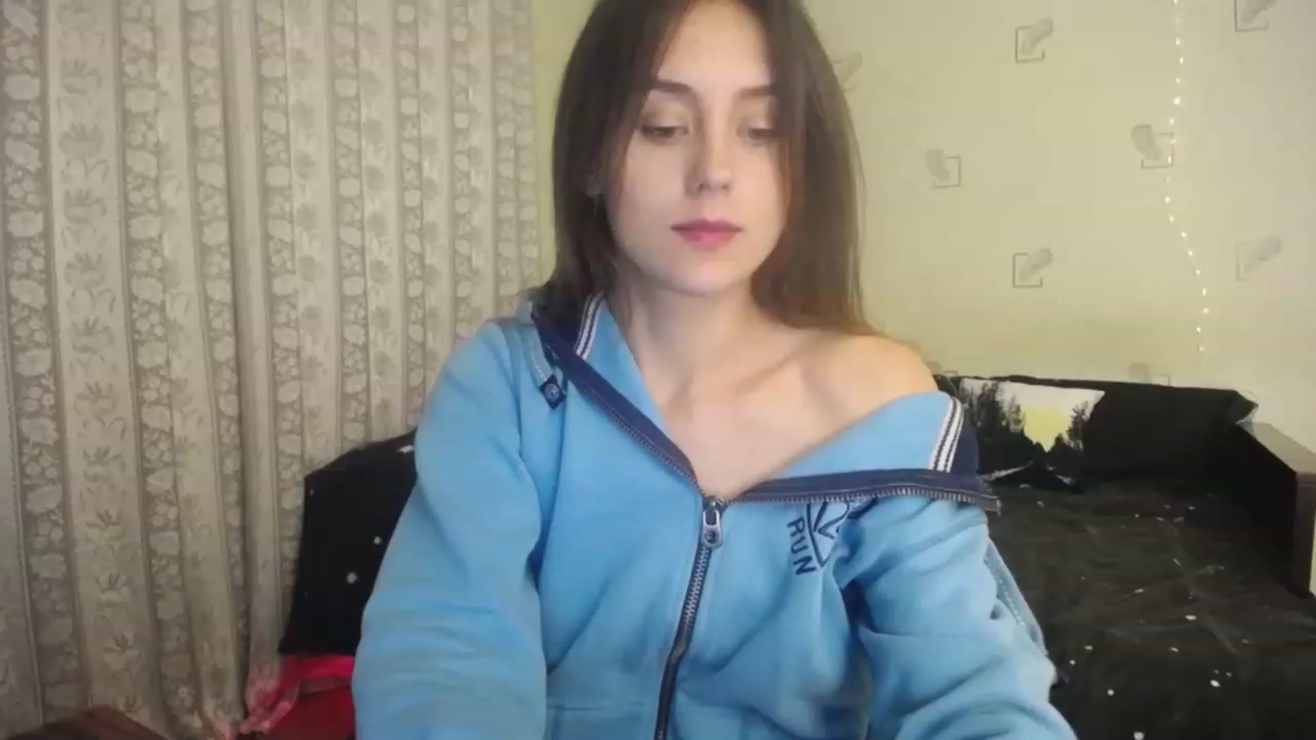 Gallery image thumbnail from AlexaPirania's myfreecams stream on, 11/29/2022, 24:07 image 8 of 20