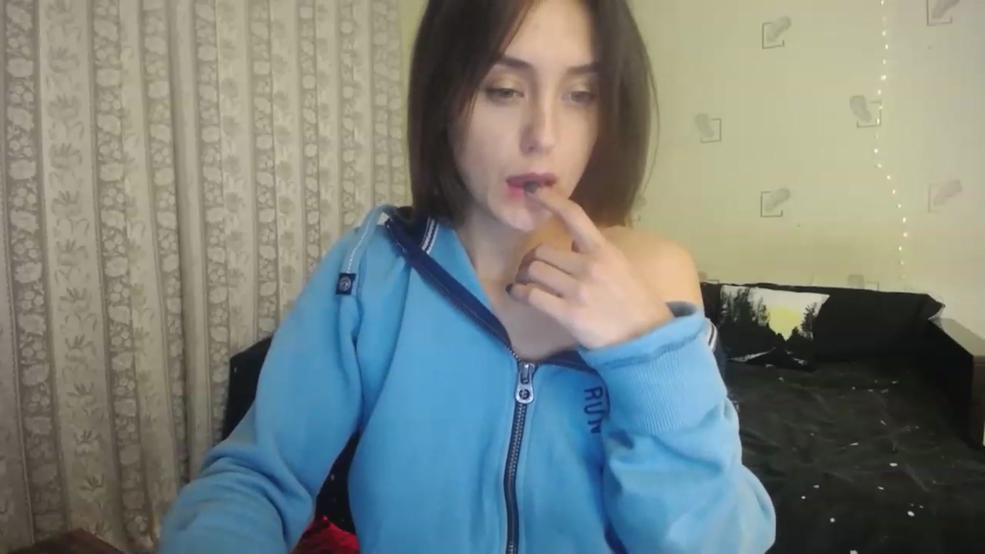 Gallery image thumbnail from AlexaPirania's myfreecams stream on, 11/29/2022, 24:07 image 7 of 20