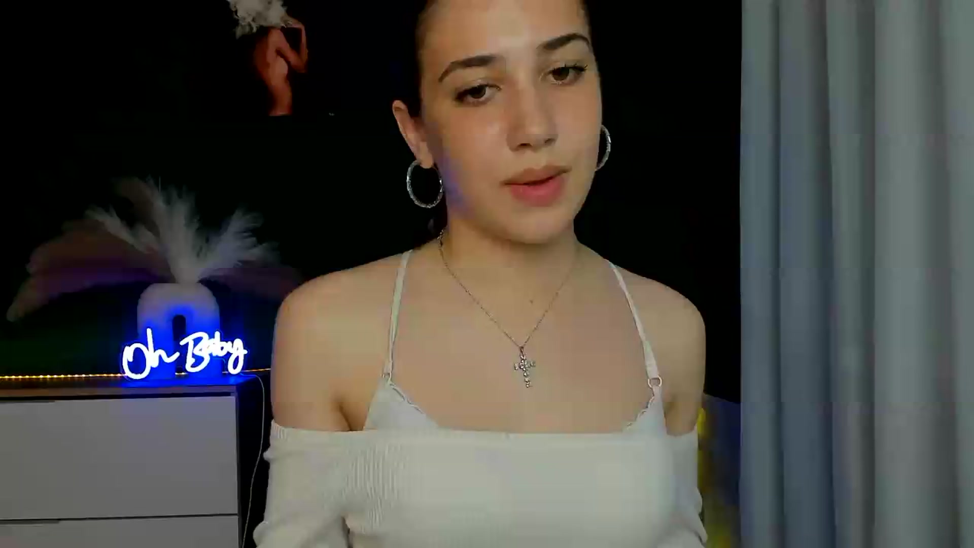 Gallery image thumbnail from AlexaPirs's myfreecams stream on, 05/22/2026, 14:44 image 1 of 20