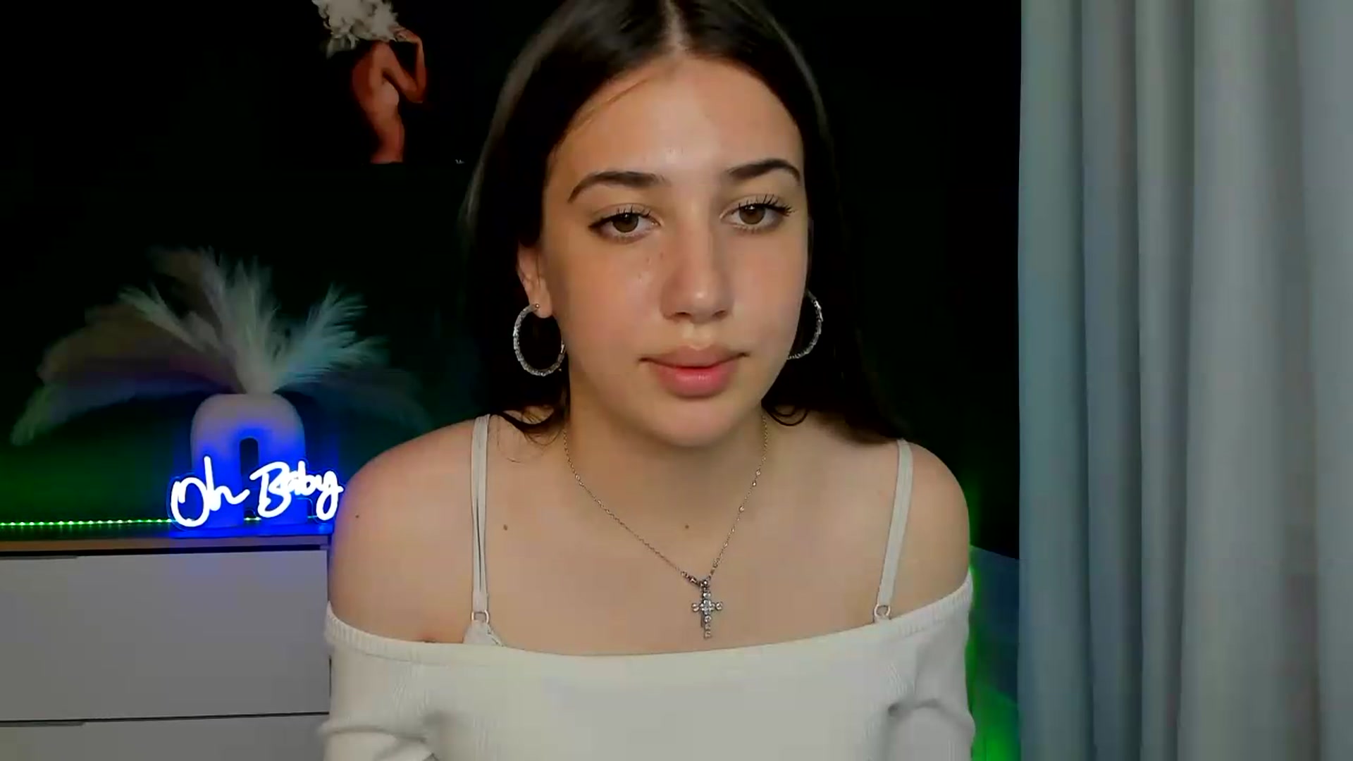 Gallery image thumbnail from AlexaPirs's myfreecams stream on, 05/24/2026, 12:04 image 16 of 20
