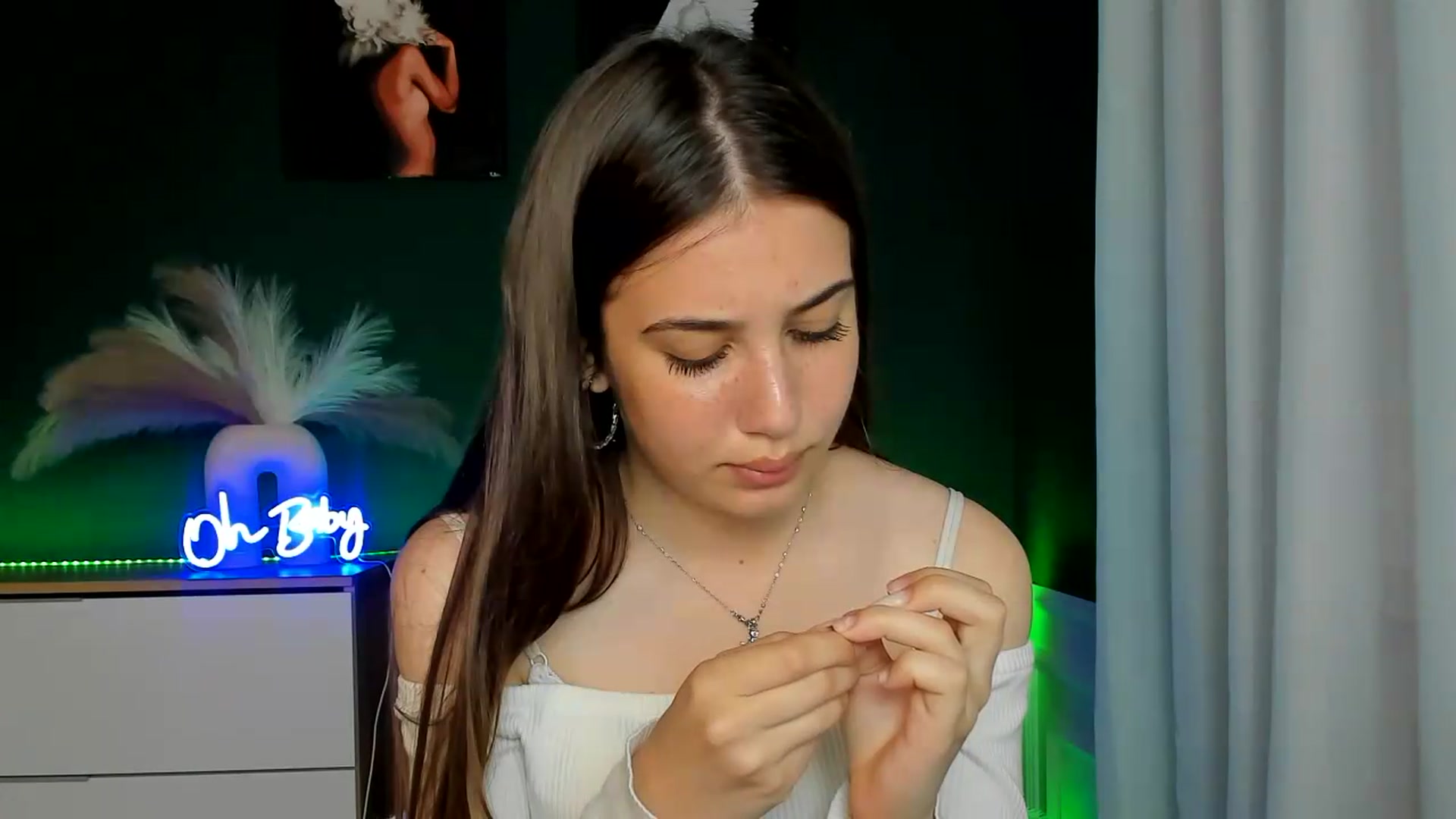 Gallery image thumbnail from AlexaPirs's myfreecams stream on, 05/24/2026, 12:04 image 5 of 20