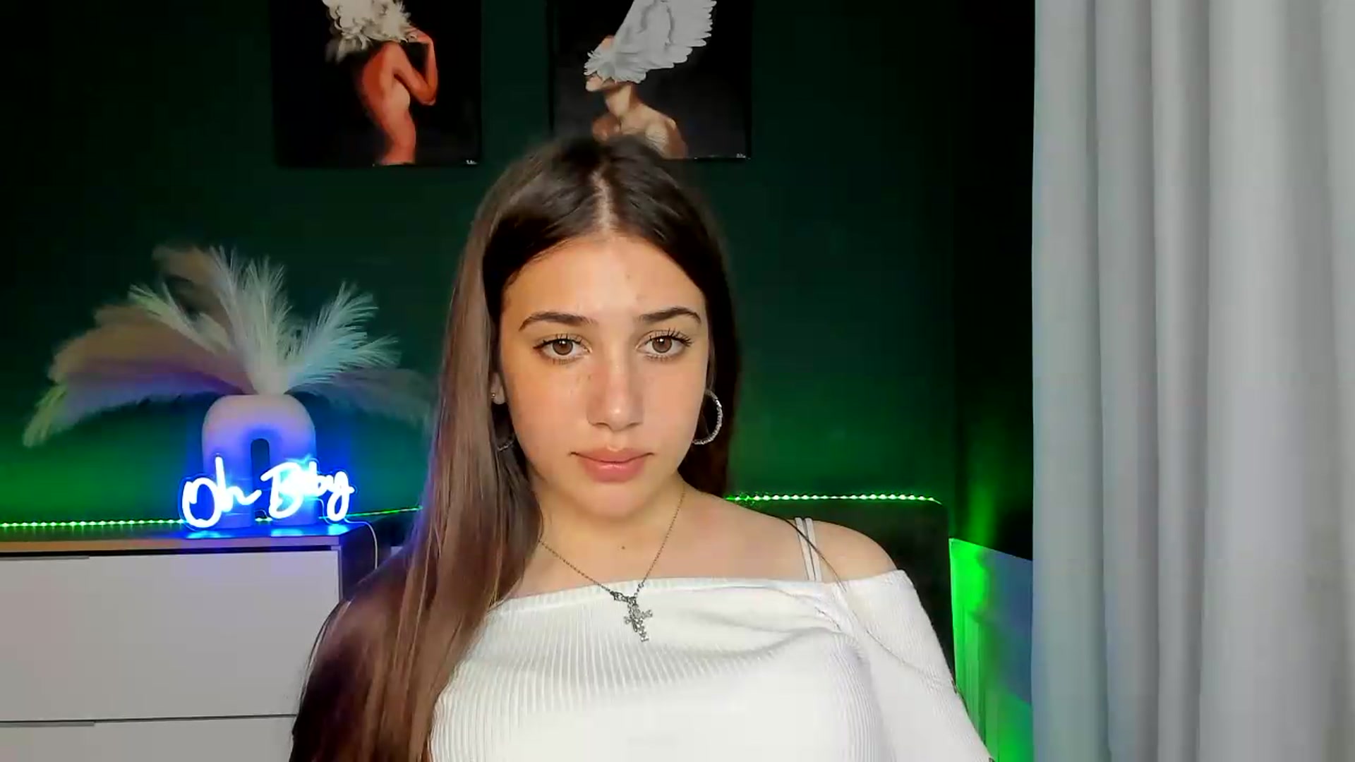 Gallery image thumbnail from AlexaPirs's myfreecams stream on, 05/24/2026, 12:49 image 20 of 20