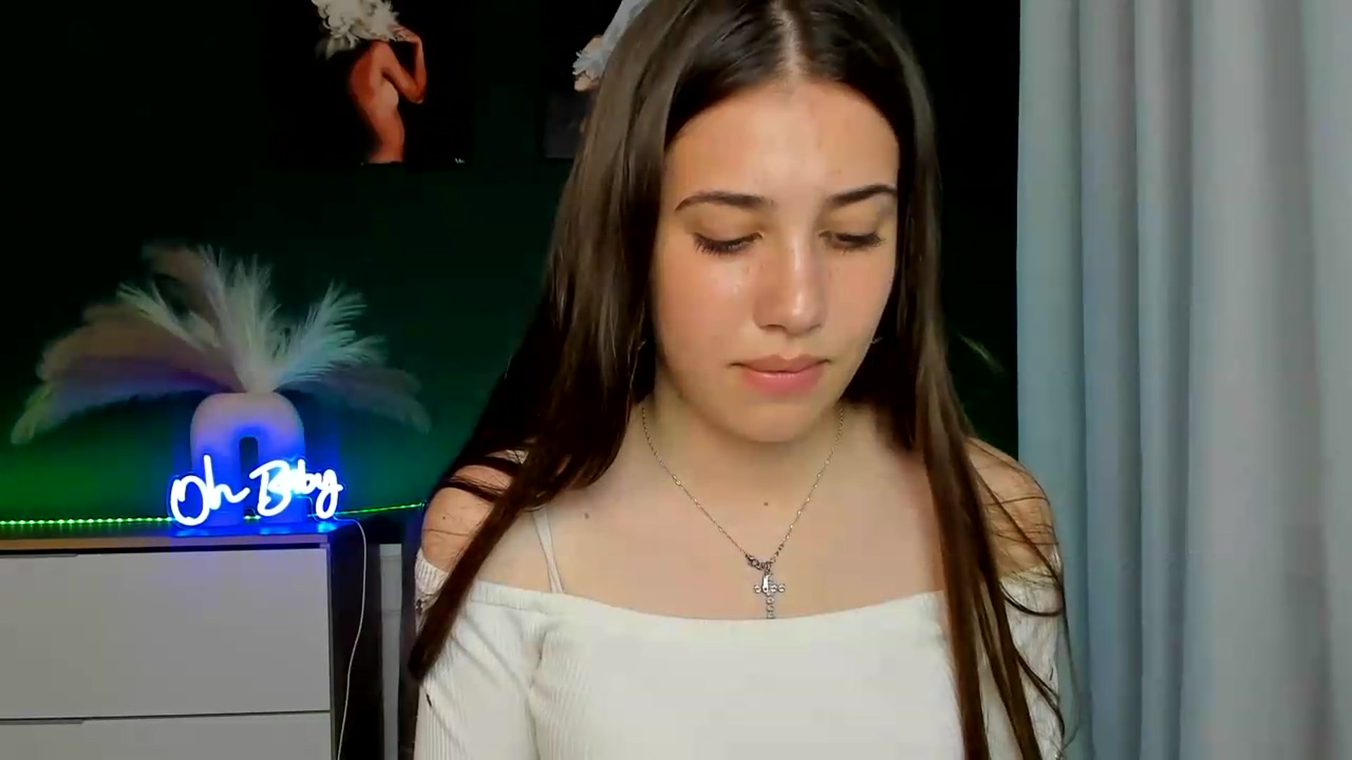 Gallery image thumbnail from AlexaPirs's myfreecams stream on, 05/24/2026, 12:49 image 7 of 20