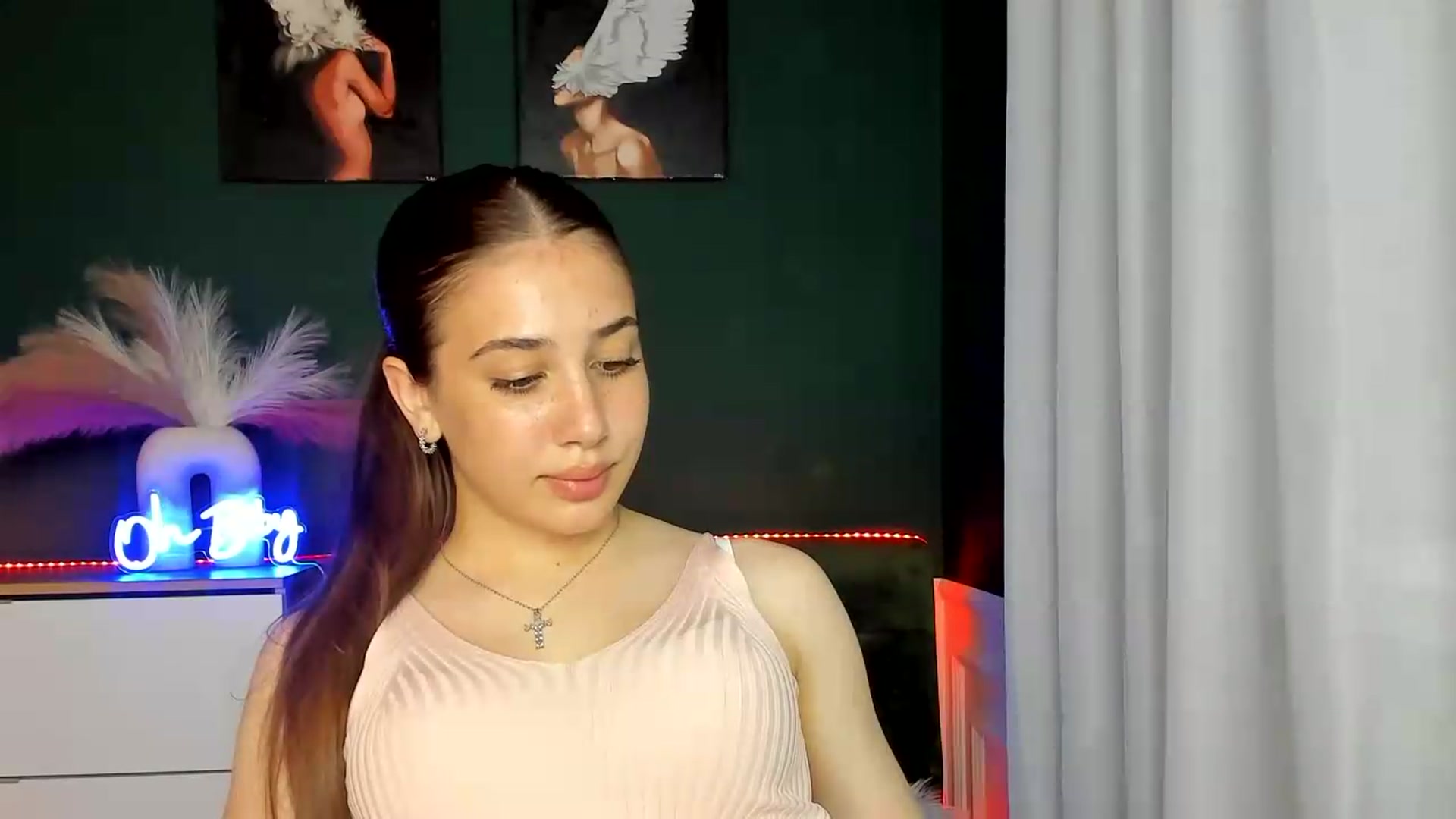 Gallery image thumbnail from AlexaPirs's myfreecams stream on, 05/25/2026, 13:44 image 20 of 20