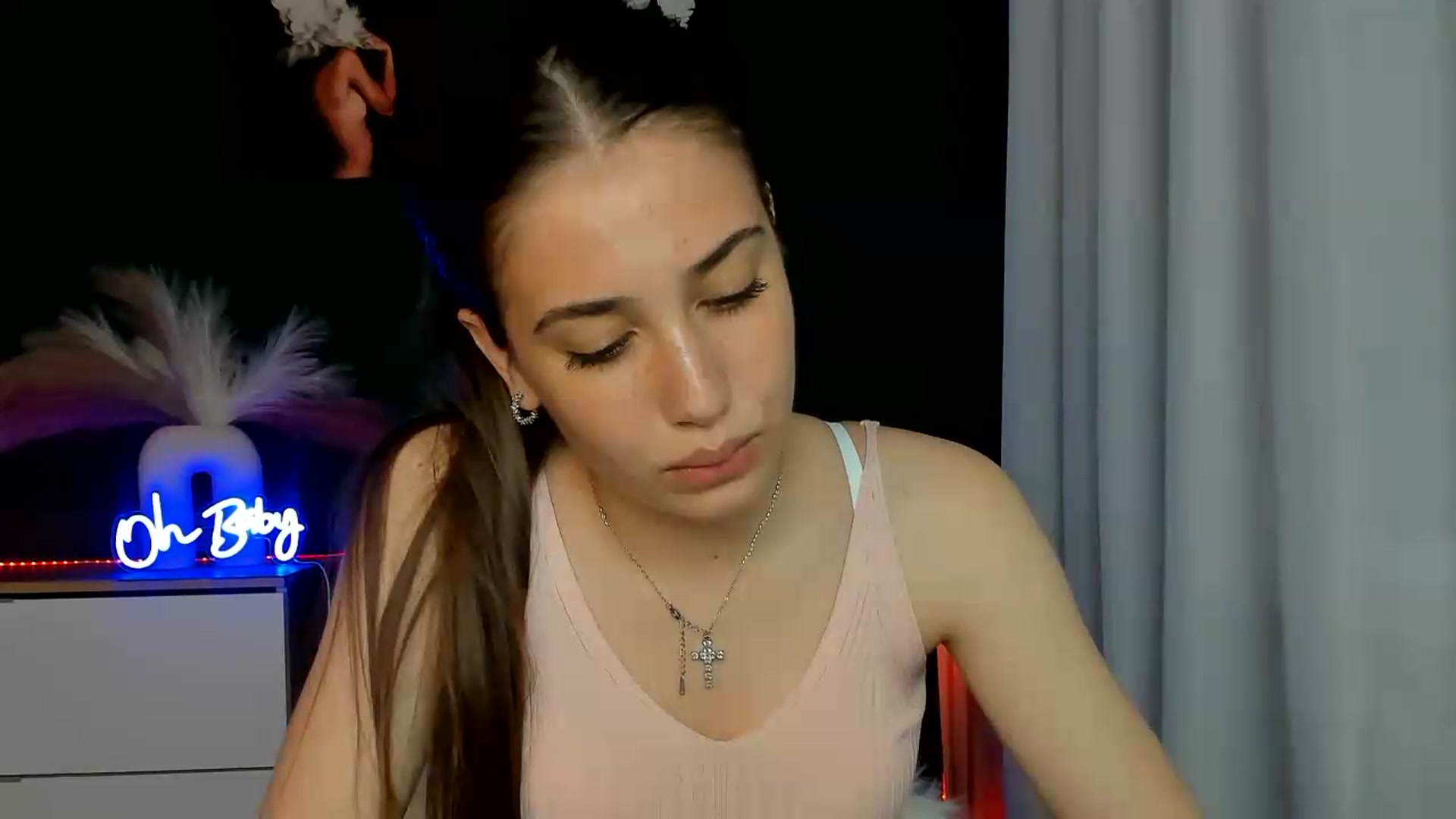 Gallery image thumbnail from AlexaPirs's myfreecams stream on, 05/25/2026, 16:04 image 16 of 20