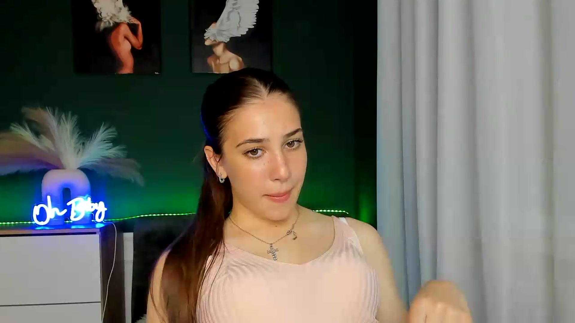 Gallery image thumbnail from AlexaPirs's myfreecams stream on, 05/27/2026, 13:41 image 14 of 20