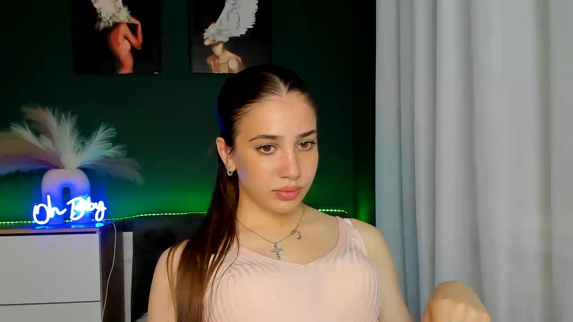 Gallery image thumbnail from AlexaPirs's myfreecams stream on, 05/27/2026, 13:41 image 12 of 20