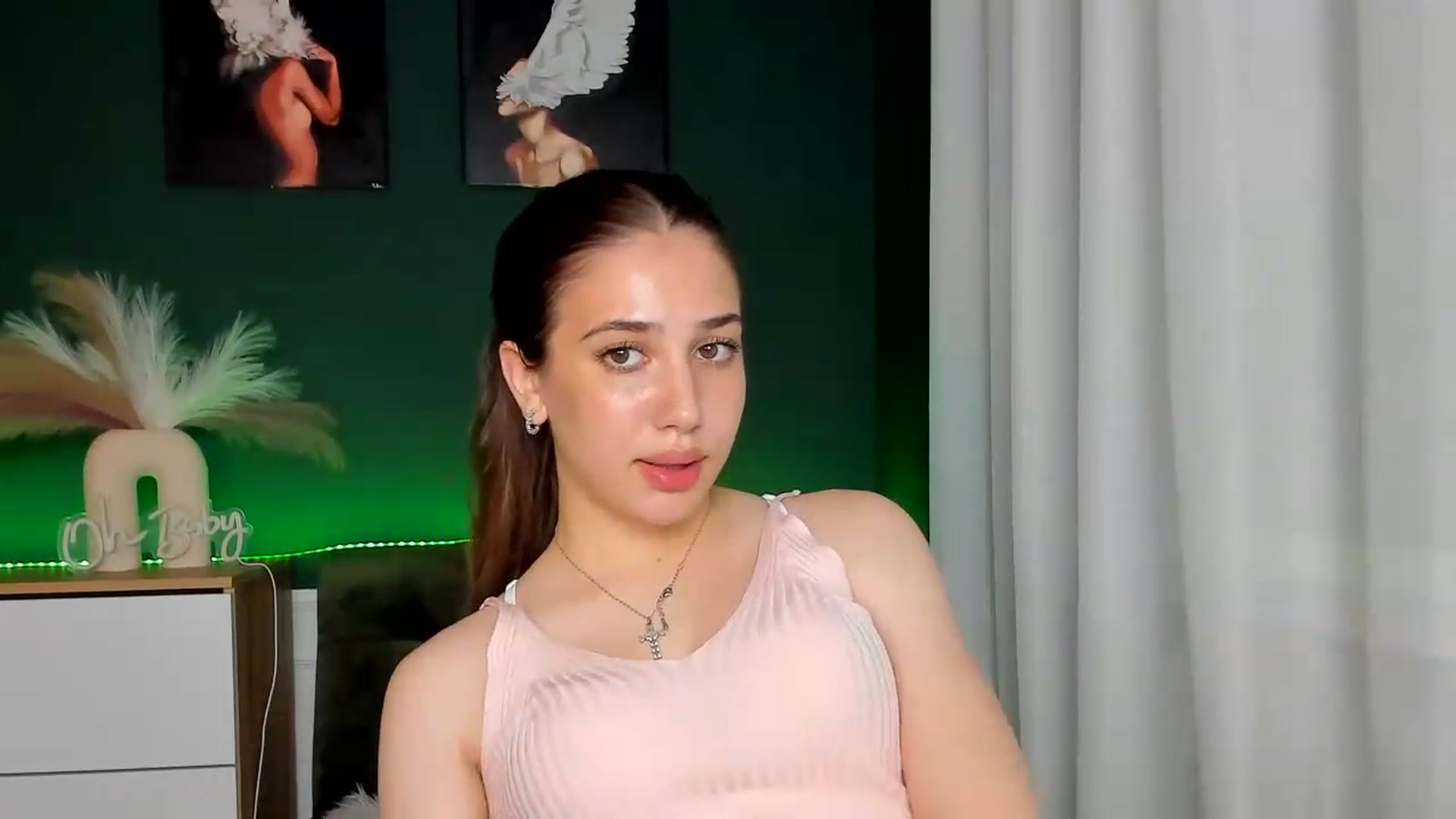 Gallery image thumbnail from AlexaPirs's myfreecams stream on, 05/27/2026, 16:56 image 14 of 20