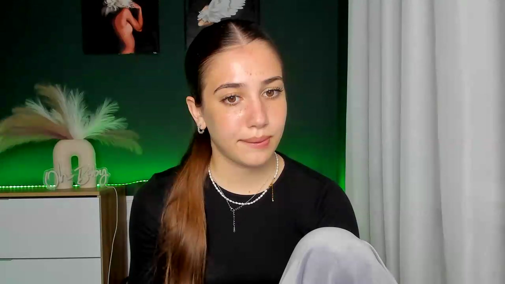 Gallery image thumbnail from AlexaPirs's myfreecams stream on, 06/02/2026, 14:12 image 8 of 20