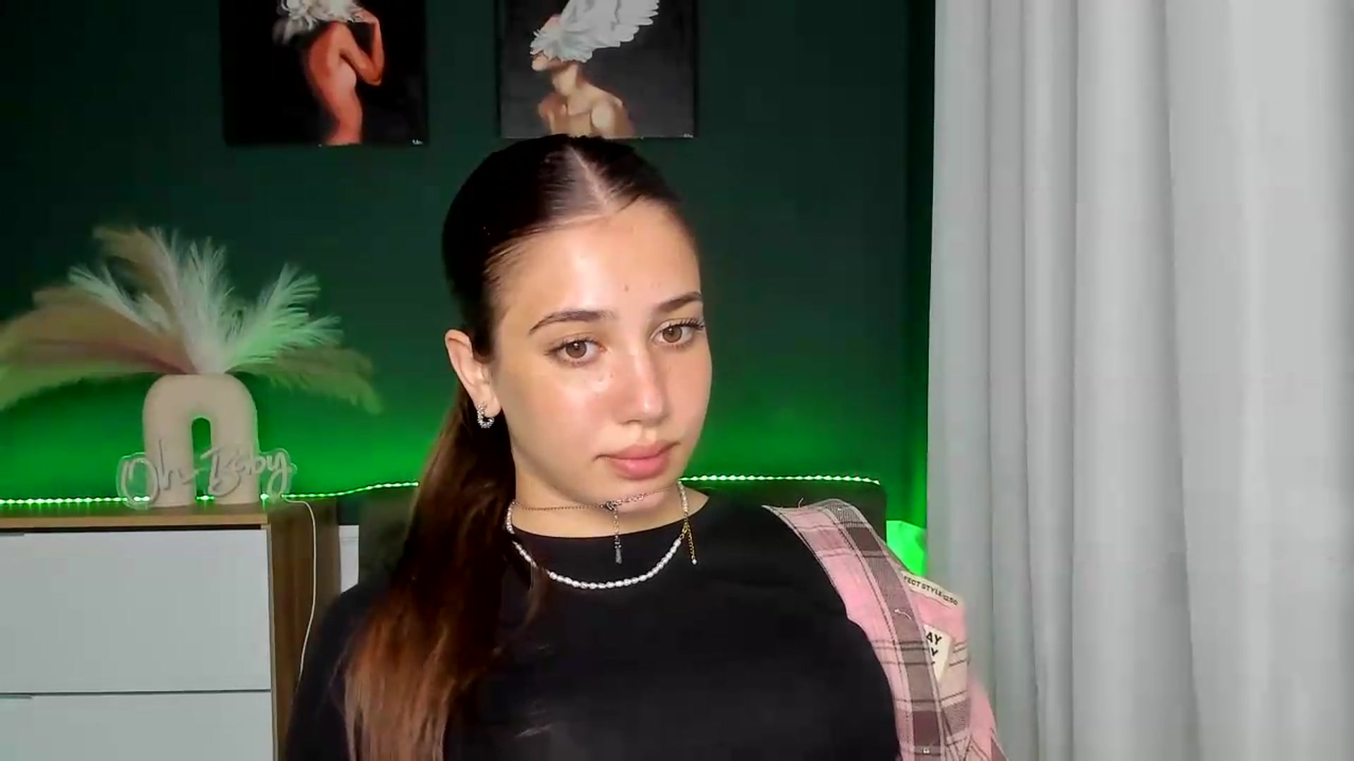 Gallery image thumbnail from AlexaPirs's myfreecams stream on, 06/02/2026, 14:12 image 3 of 20