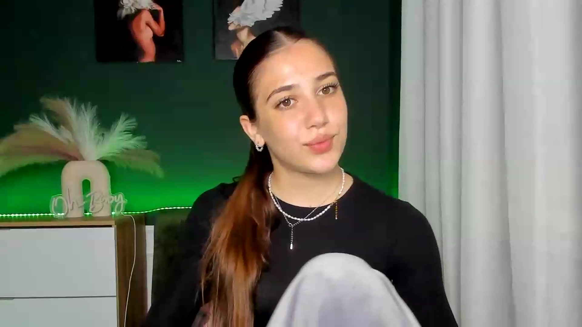 Gallery image thumbnail from AlexaPirs's myfreecams stream on, 06/02/2026, 14:12 image 14 of 20