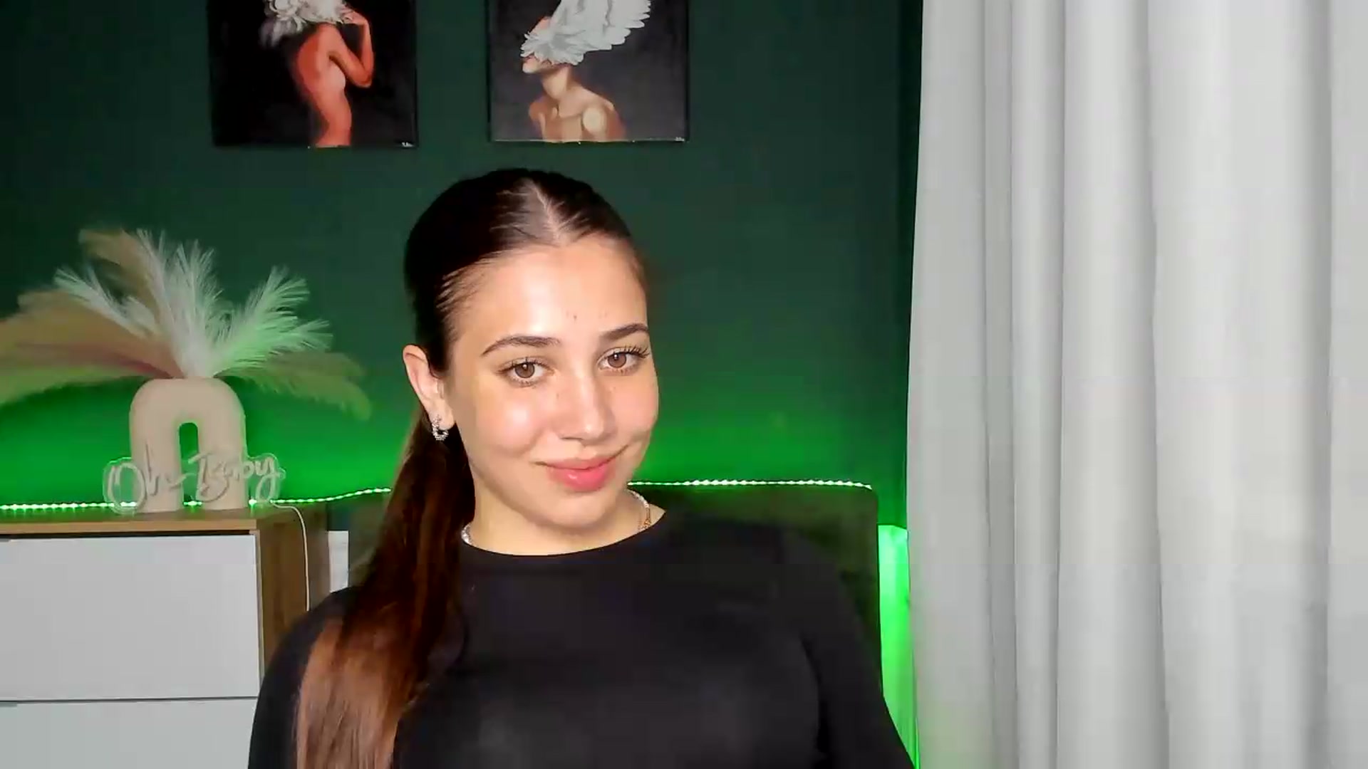 Gallery image thumbnail from AlexaPirs's myfreecams stream on, 06/02/2026, 14:58 image 3 of 20