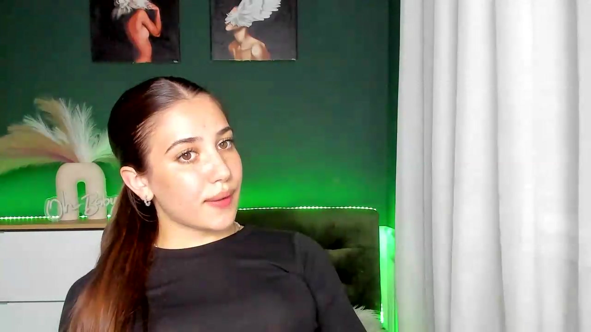 Gallery image thumbnail from AlexaPirs's myfreecams stream on, 06/02/2026, 14:58 image 20 of 20