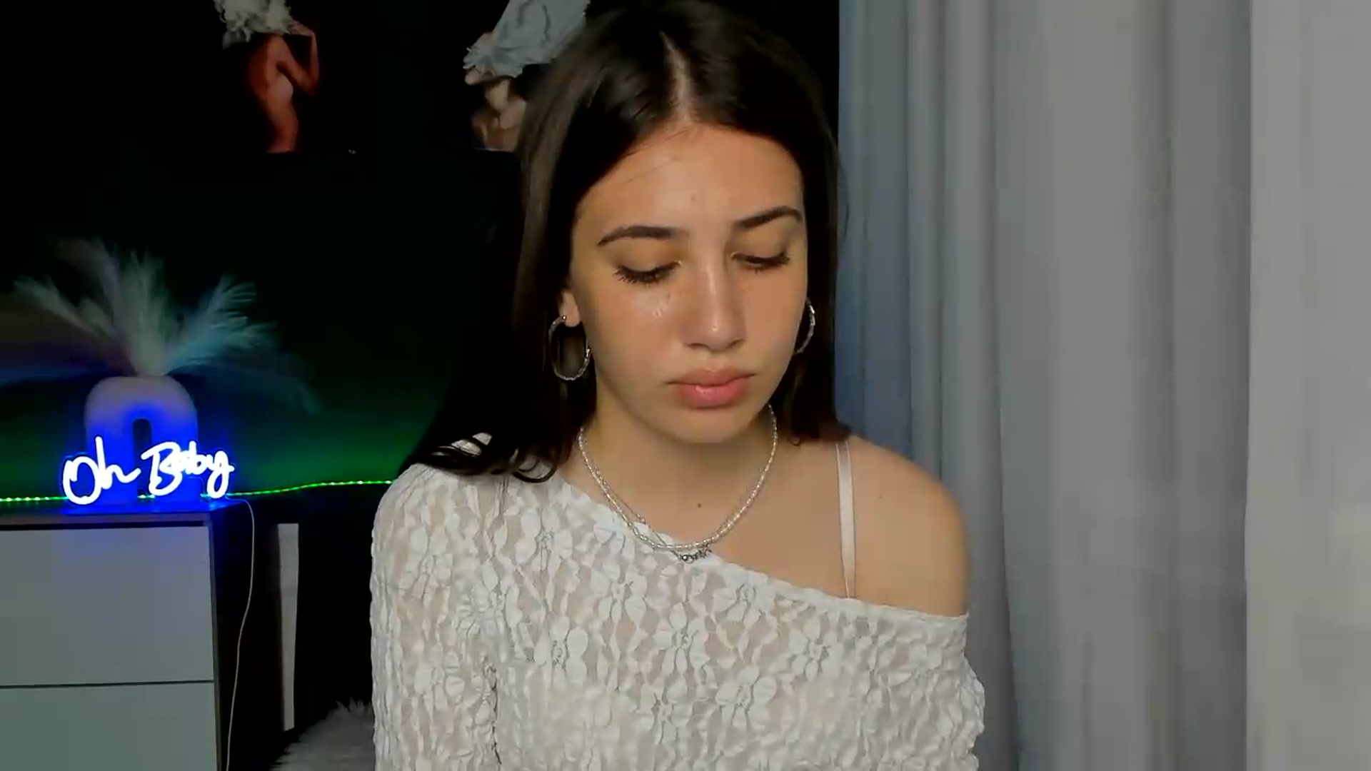 Gallery image thumbnail from AlexaPirs's myfreecams stream on, 06/05/2026, 15:19 image 5 of 20