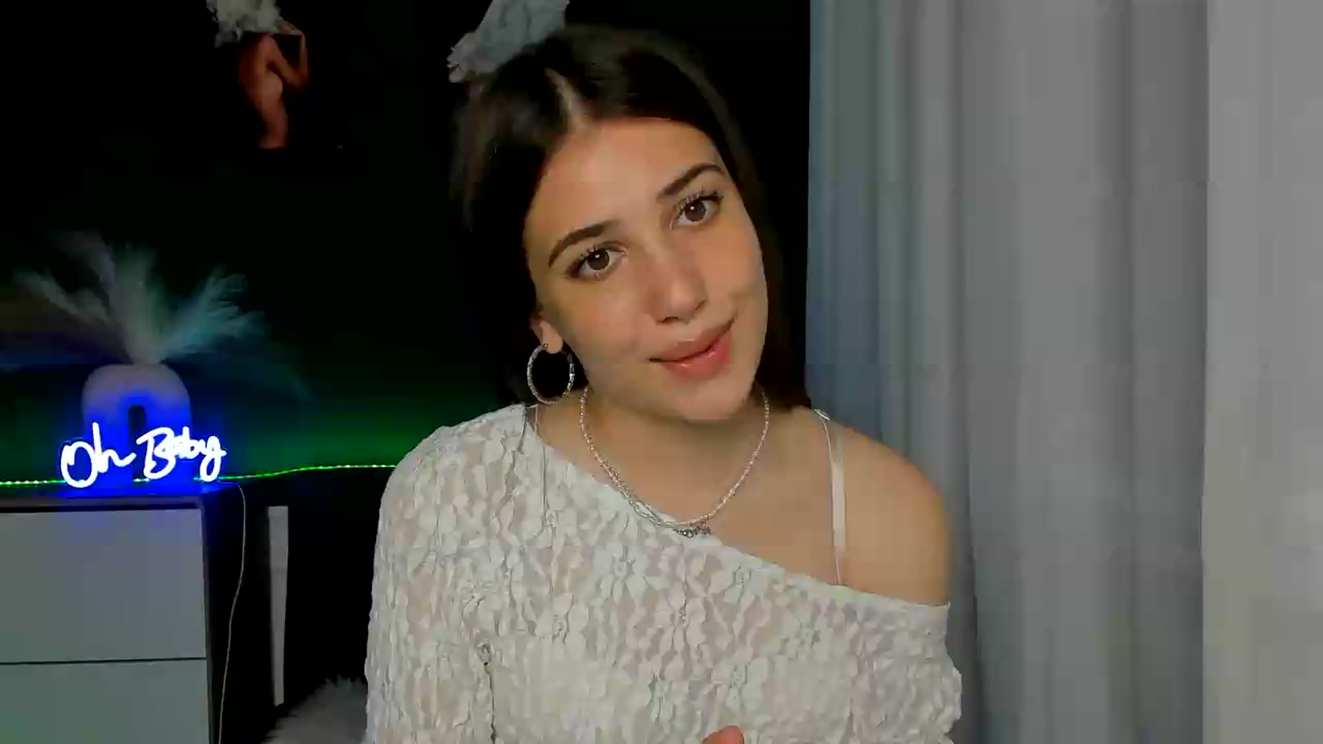 Gallery image thumbnail from AlexaPirs's myfreecams stream on, 06/05/2026, 15:19 image 4 of 20
