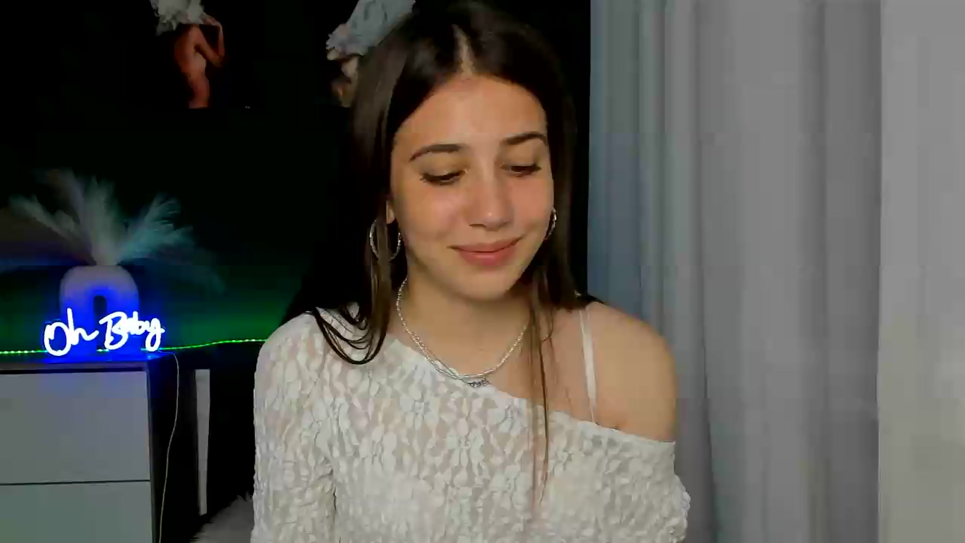 Gallery image thumbnail from AlexaPirs's myfreecams stream on, 06/05/2026, 15:19 image 7 of 20
