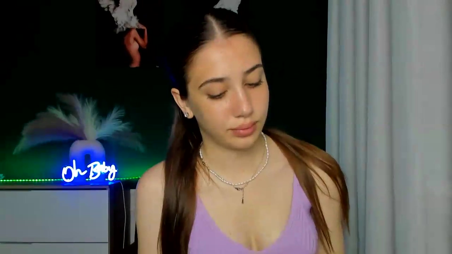 Gallery image thumbnail from AlexaPirs's myfreecams stream on, 06/09/2026, 13:43 image 14 of 20