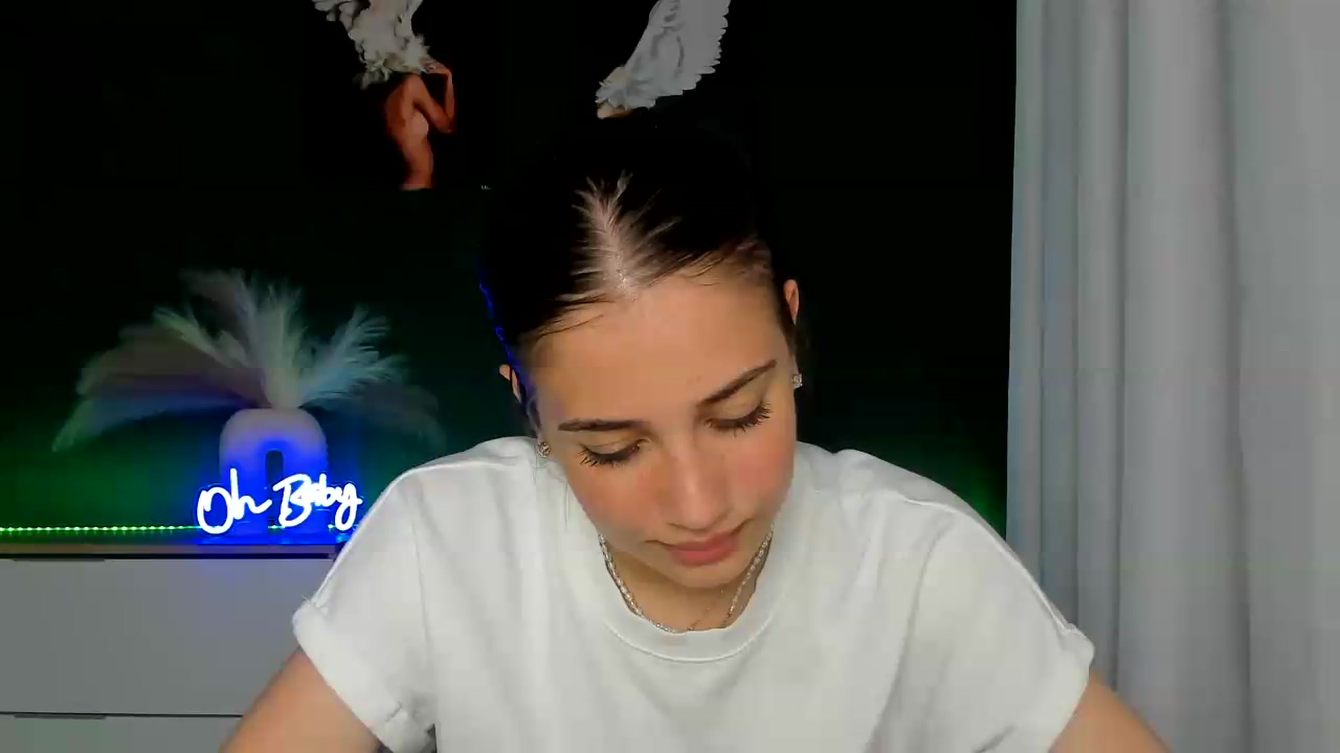 Gallery image thumbnail from AlexaPirs's myfreecams stream on, 06/12/2026, 13:45 image 8 of 20