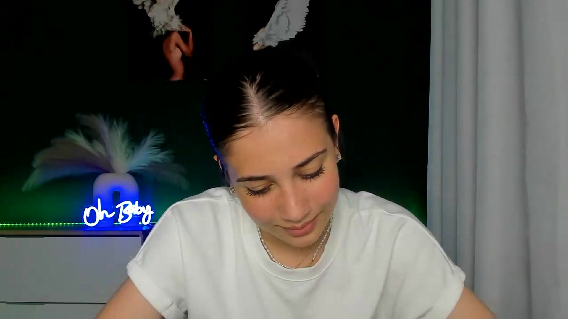Gallery image thumbnail from AlexaPirs's myfreecams stream on, 06/12/2026, 13:45 image 10 of 20