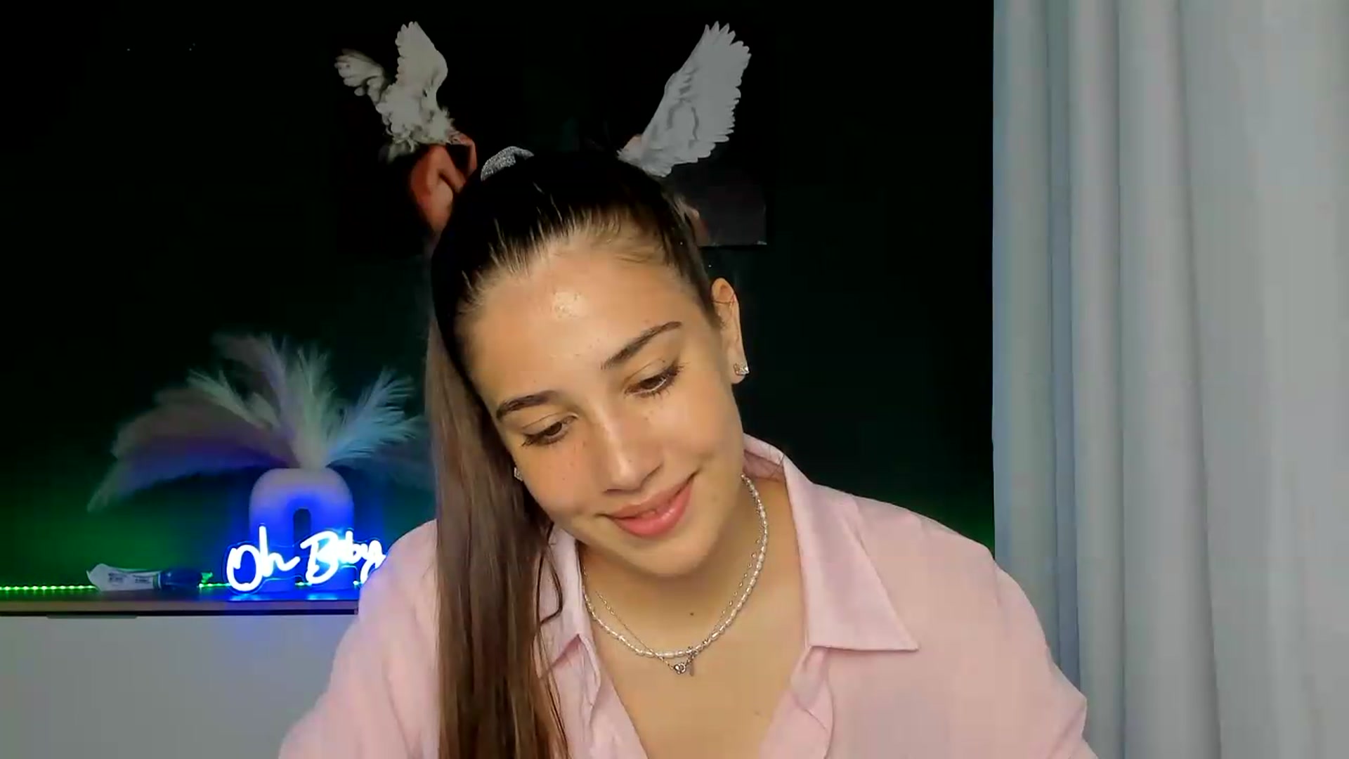 Gallery image thumbnail from AlexaPirs's myfreecams stream on, 06/15/2026, 15:05 image 6 of 20