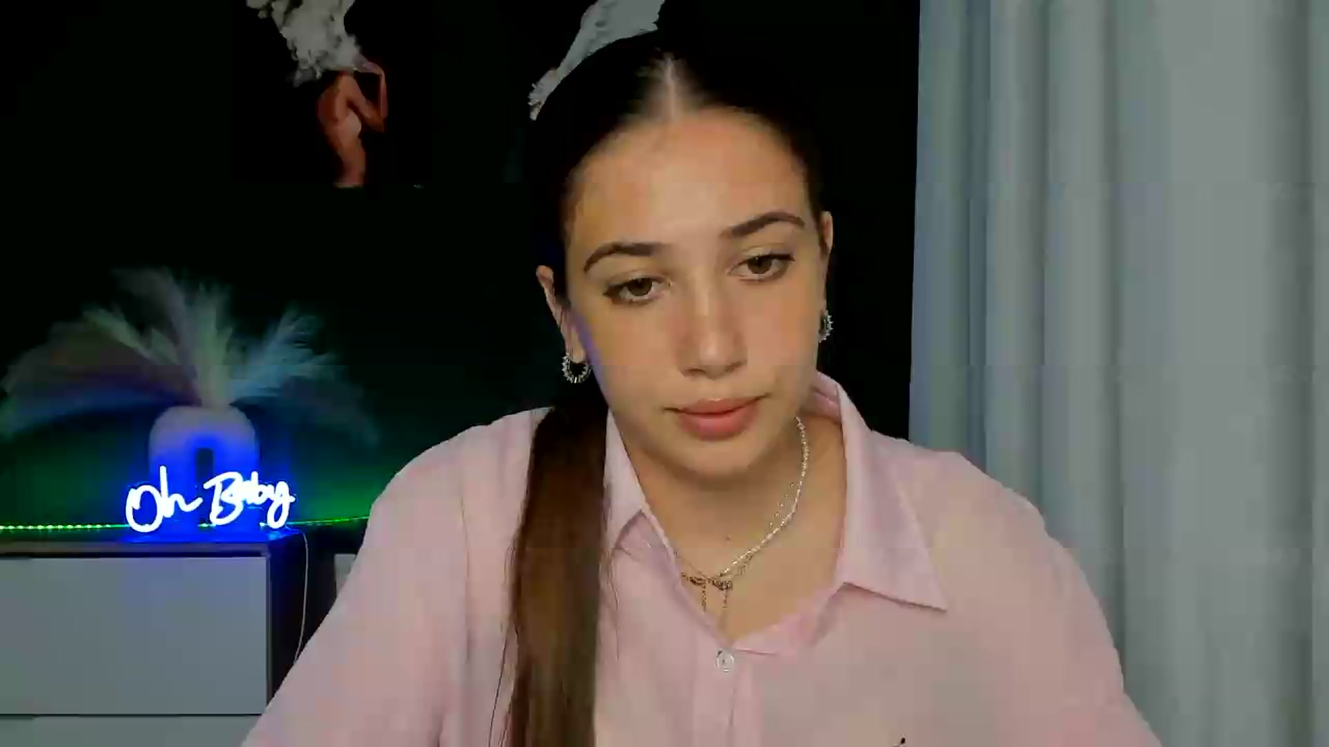 Gallery image thumbnail from AlexaPirs's myfreecams stream on, 06/16/2026, 14:21 image 1 of 20