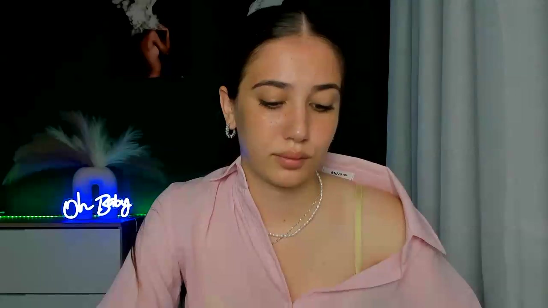 Gallery image thumbnail from AlexaPirs's myfreecams stream on, 06/16/2026, 16:43 image 5 of 20