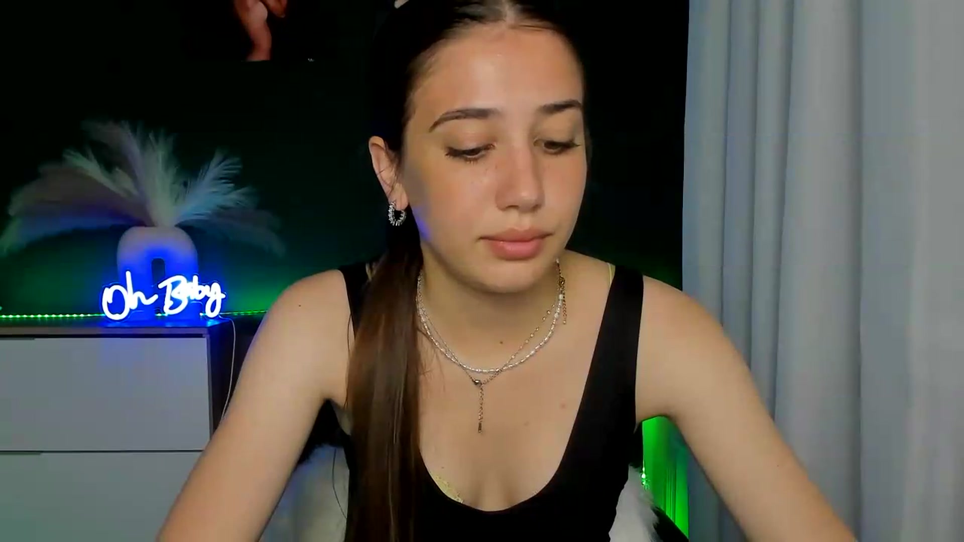 Gallery image thumbnail from AlexaPirs's myfreecams stream on, 06/19/2026, 14:26 image 19 of 20