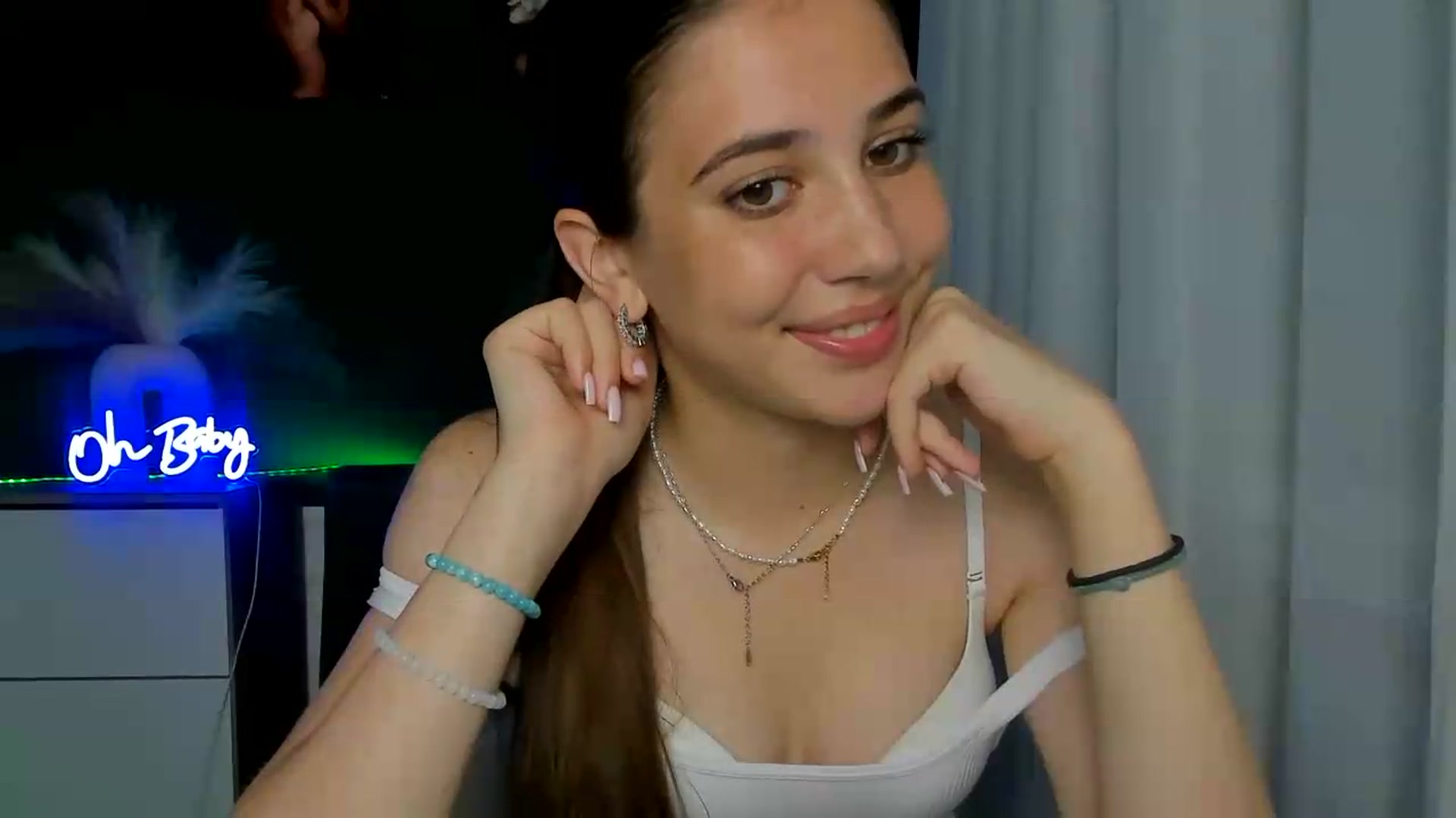 Gallery image thumbnail from AlexaPirs's myfreecams stream on, 06/22/2026, 15:00 image 18 of 20