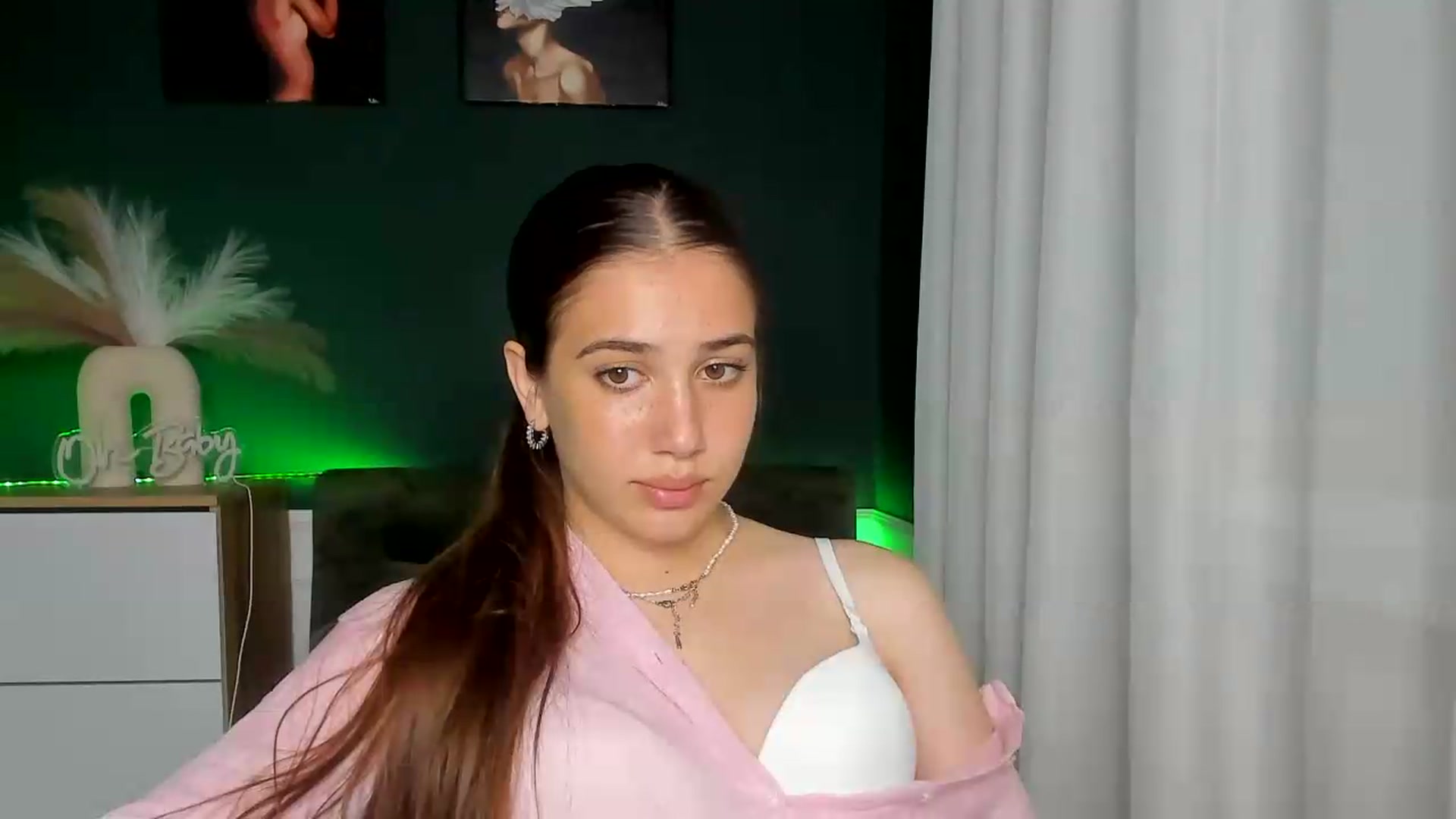 Gallery image thumbnail from AlexaPirs's myfreecams stream on, 06/23/2026, 15:28 image 20 of 20